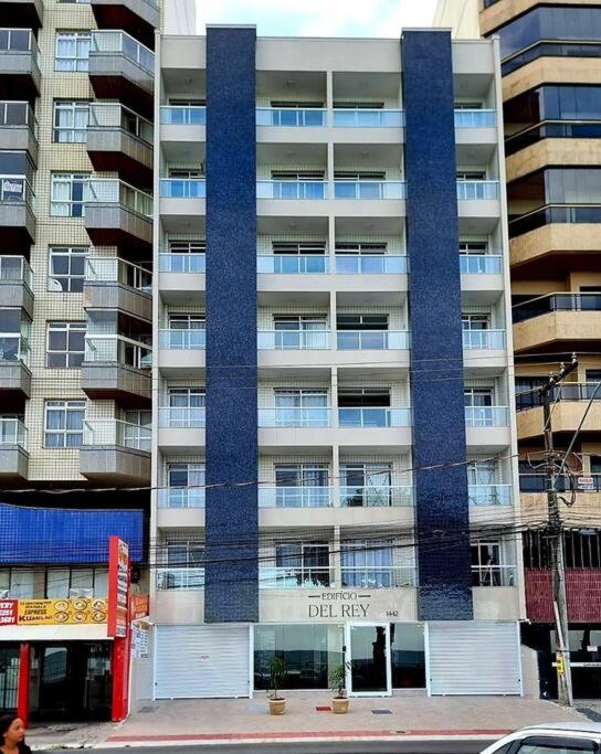 Apartamento de frente para o mar -Novembro e Desembro sem elevador PRAIA DO MORRO