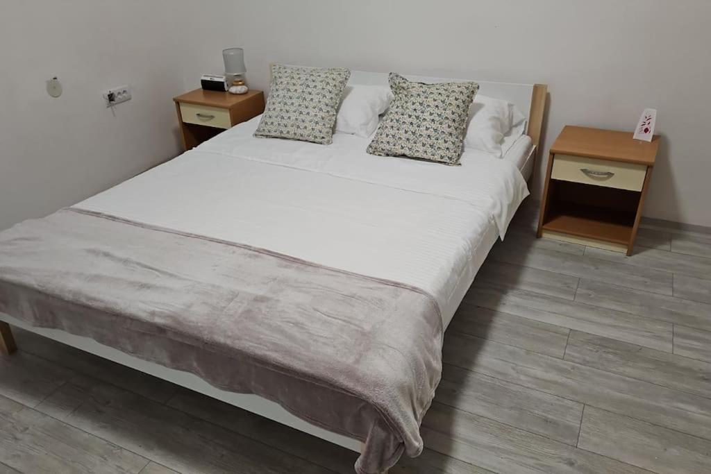 Apartman Kućica u cveću view 4