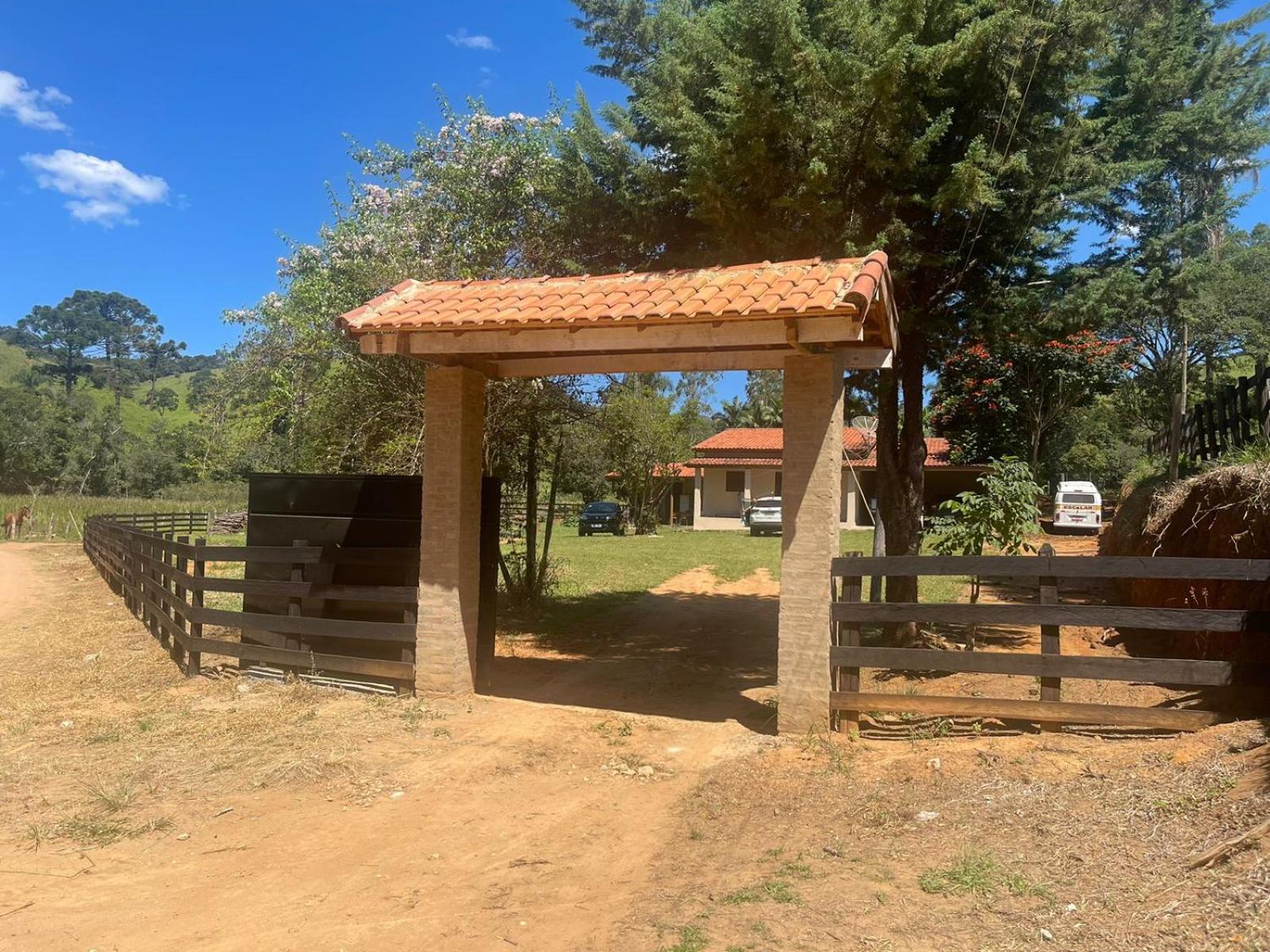 Casa de Campo Pé da Serra - Sitio em Campos Novos de Cunha
