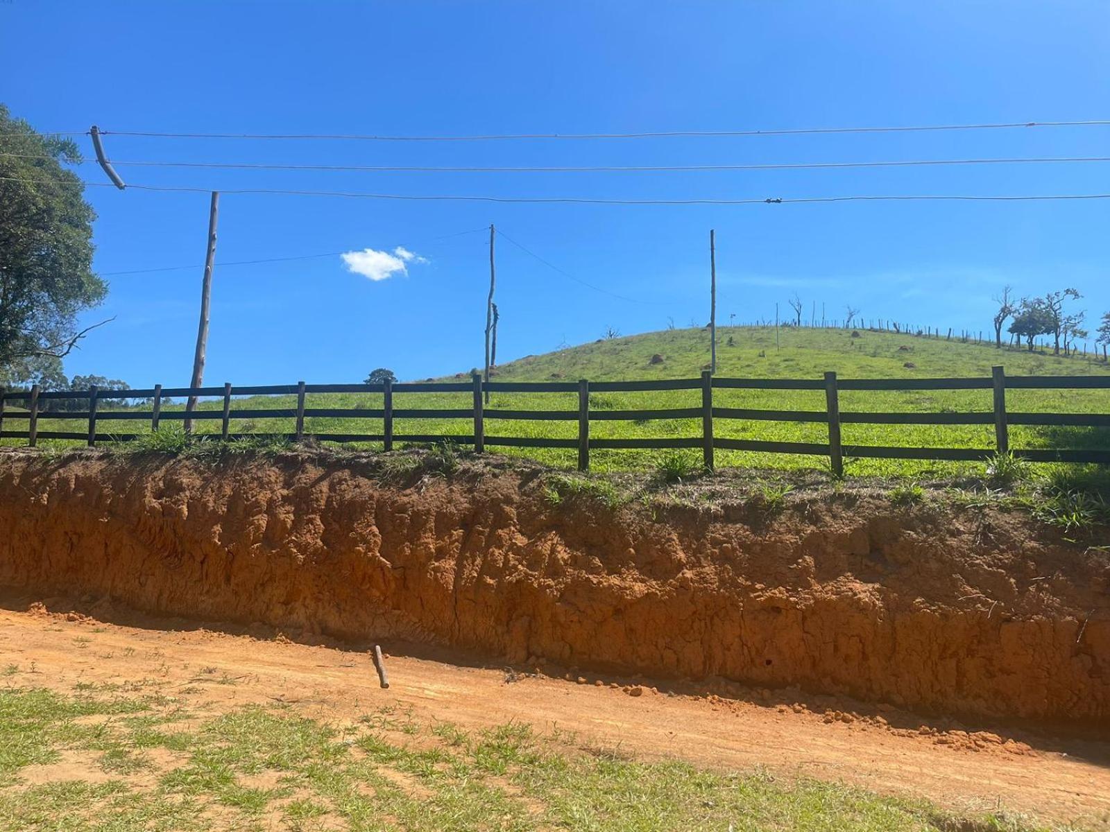 Casa de Campo Pé da Serra - Sitio em Campos Novos de Cunha