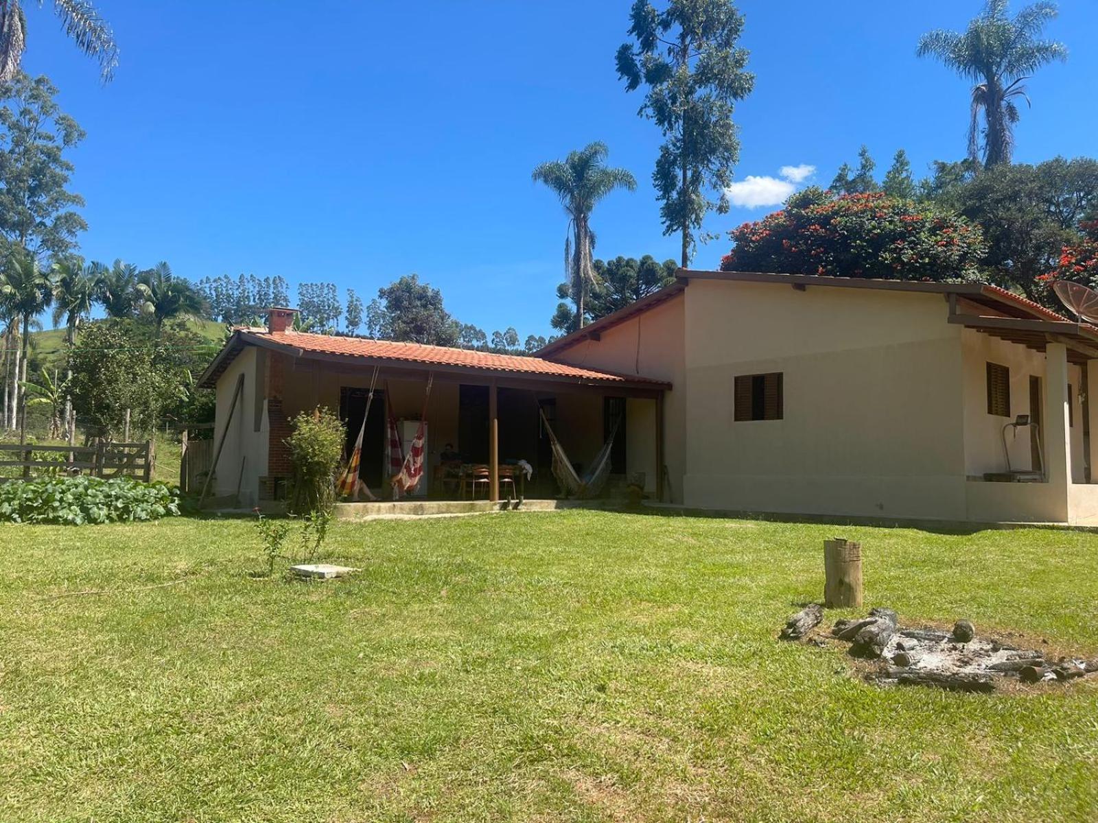 Casa de Campo Pé da Serra - Sitio em Campos Novos de Cunha