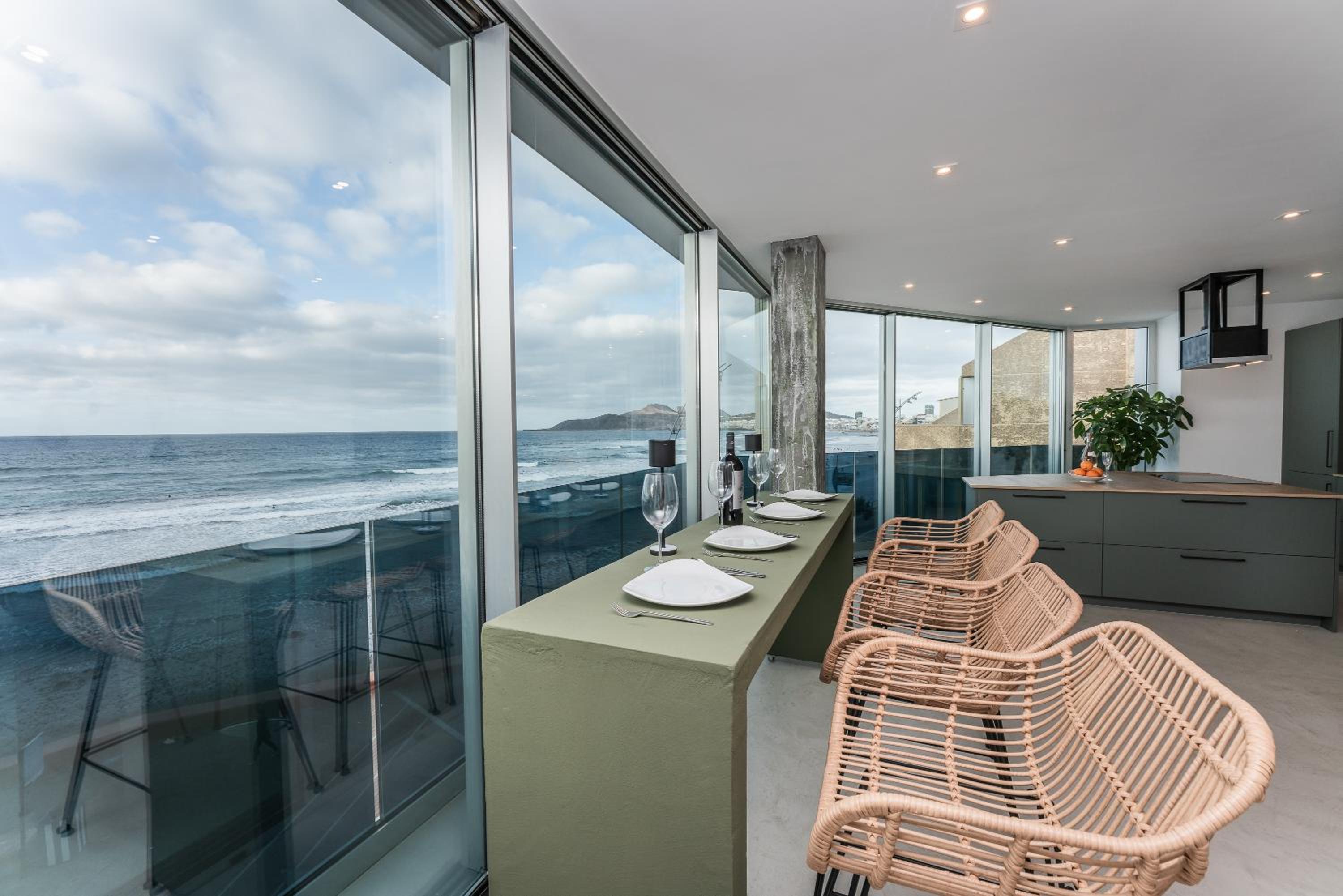 Gold Suite Canteras by Canarias Homelidays