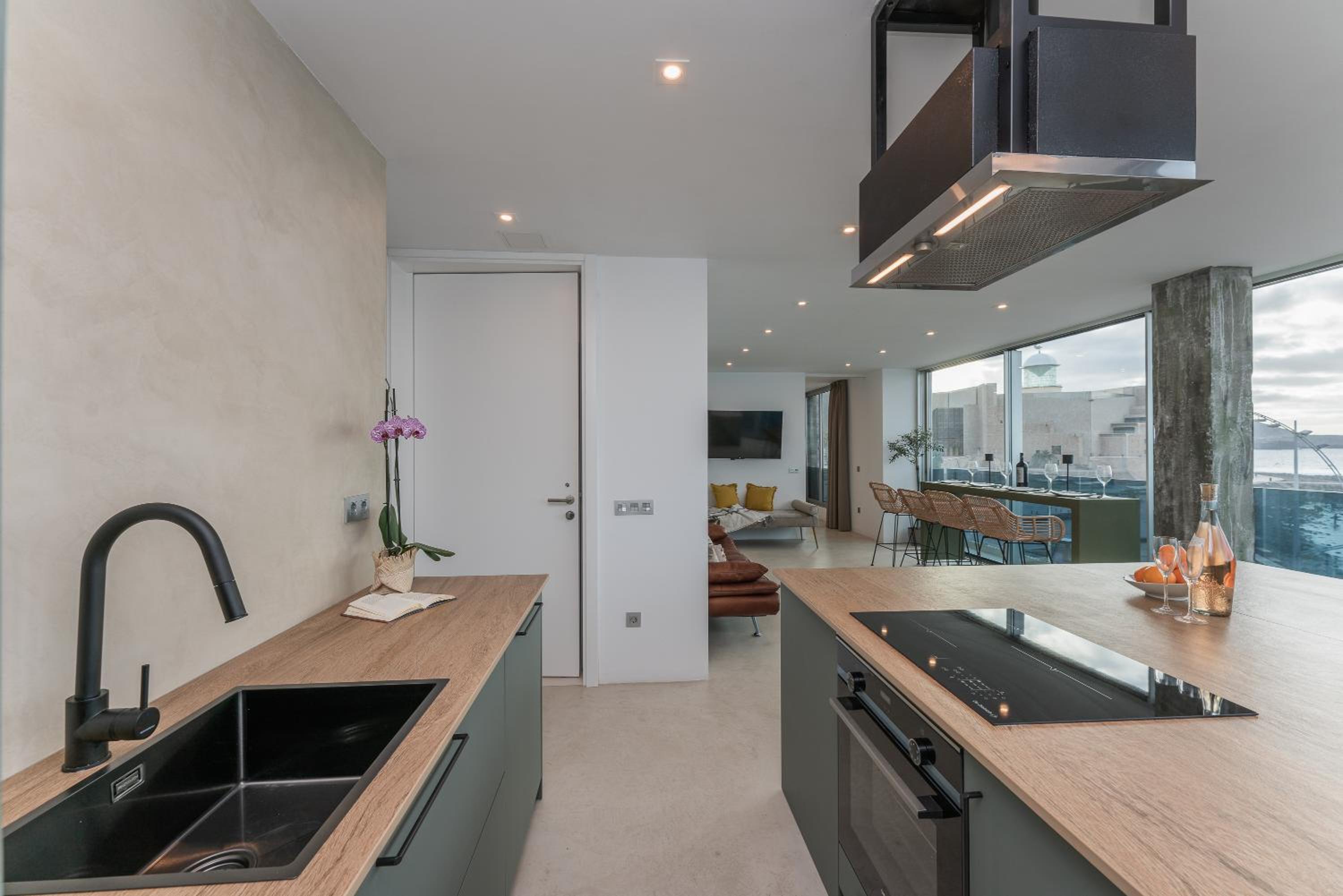 Gold Suite Canteras by Canarias Homelidays