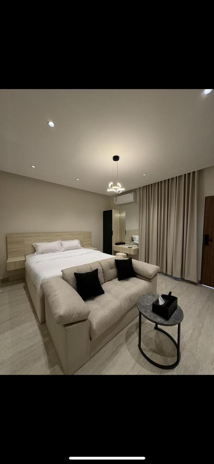 Cozy & Modern Studio Aqiq