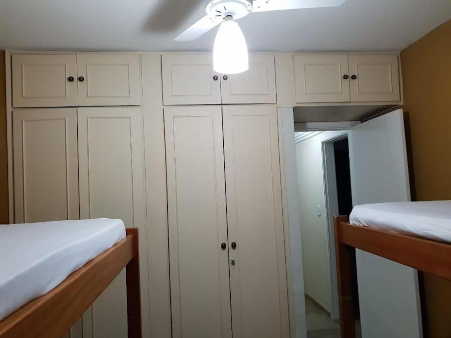 Apartamento de frente para o mar -NOVEMBRO E DEZEMBRO SEM ELEVADOR PRAIA DO MORRO