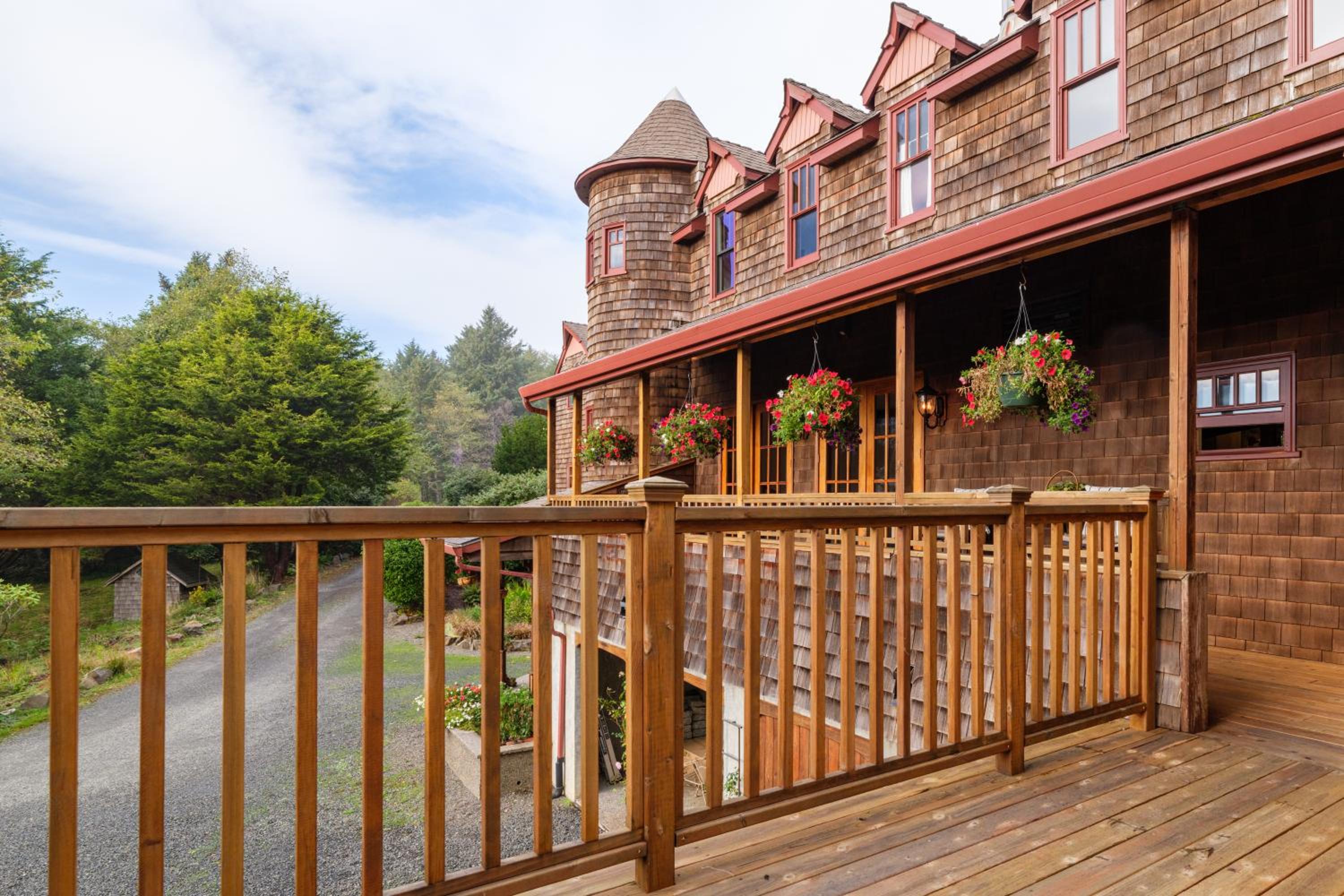 Arch Cape Inn and Retreat