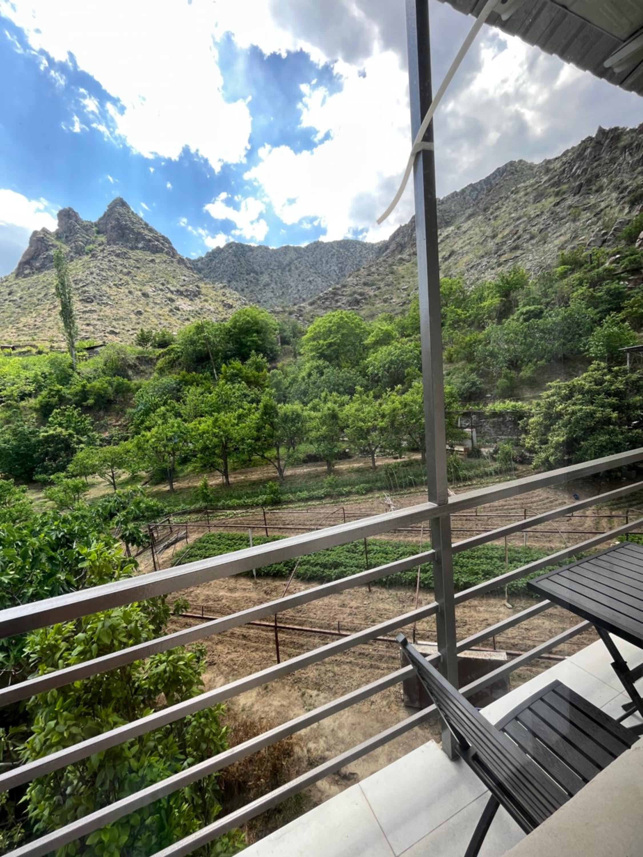 NAREMA FAMILY HOTEL MEGHRI