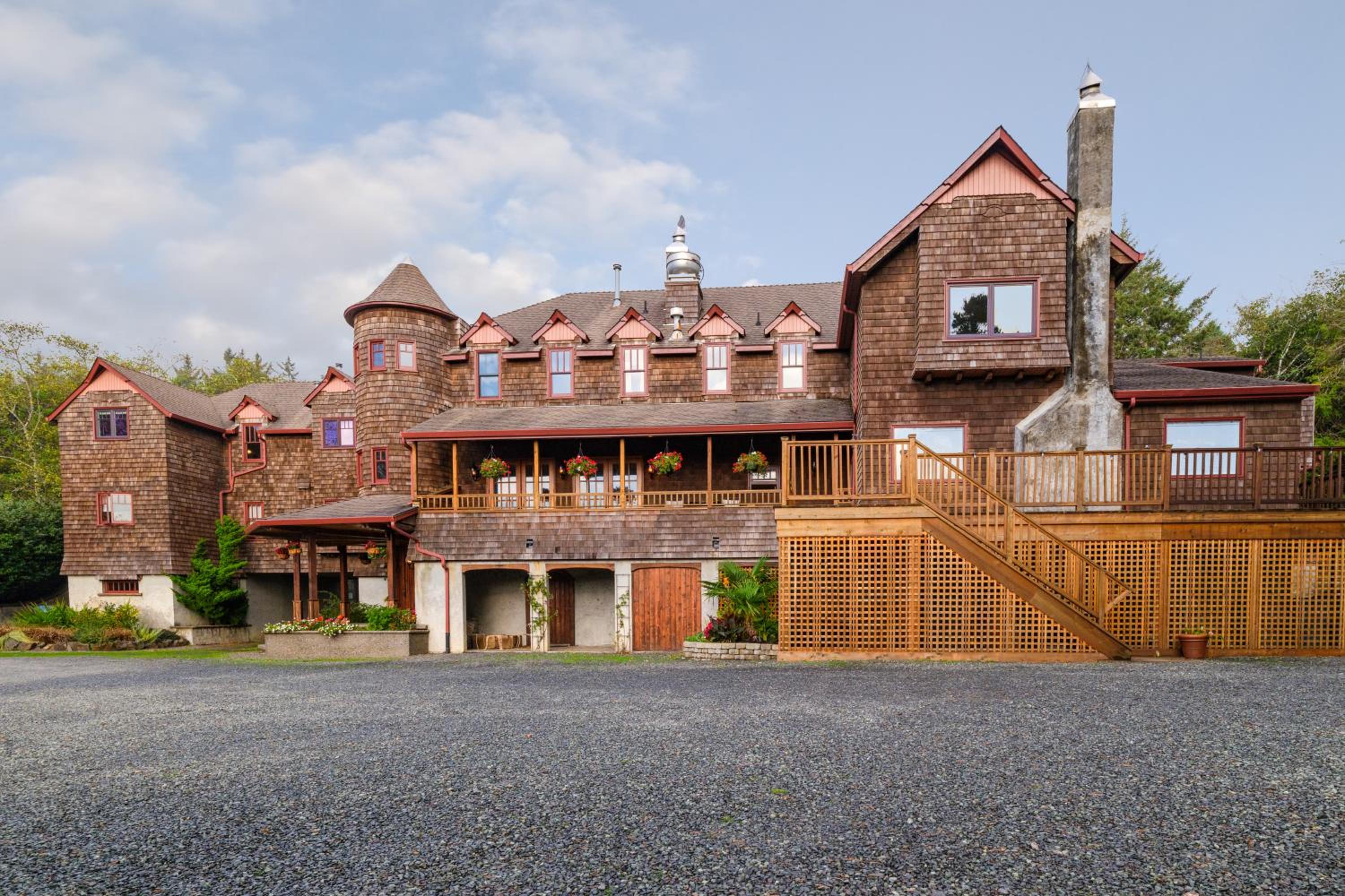 Arch Cape Inn and Retreat