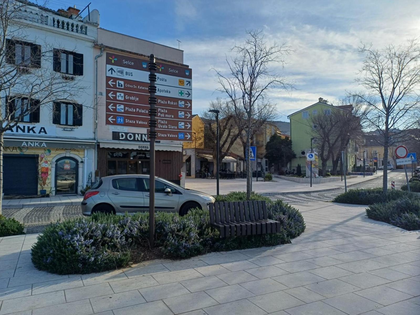 Town Centre view 3