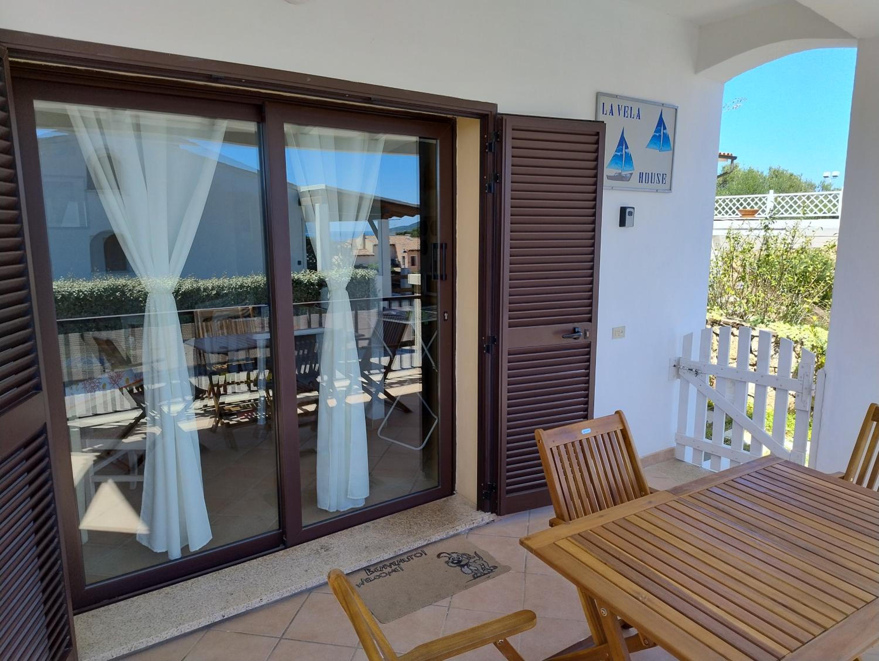 La Vela House