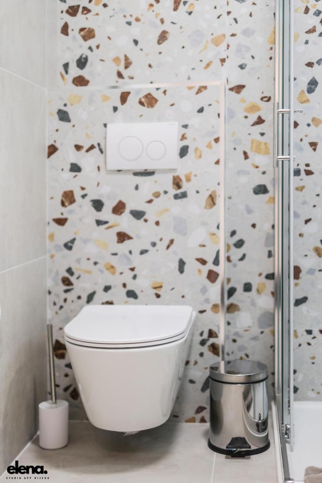 Studio apartment Elena view 5