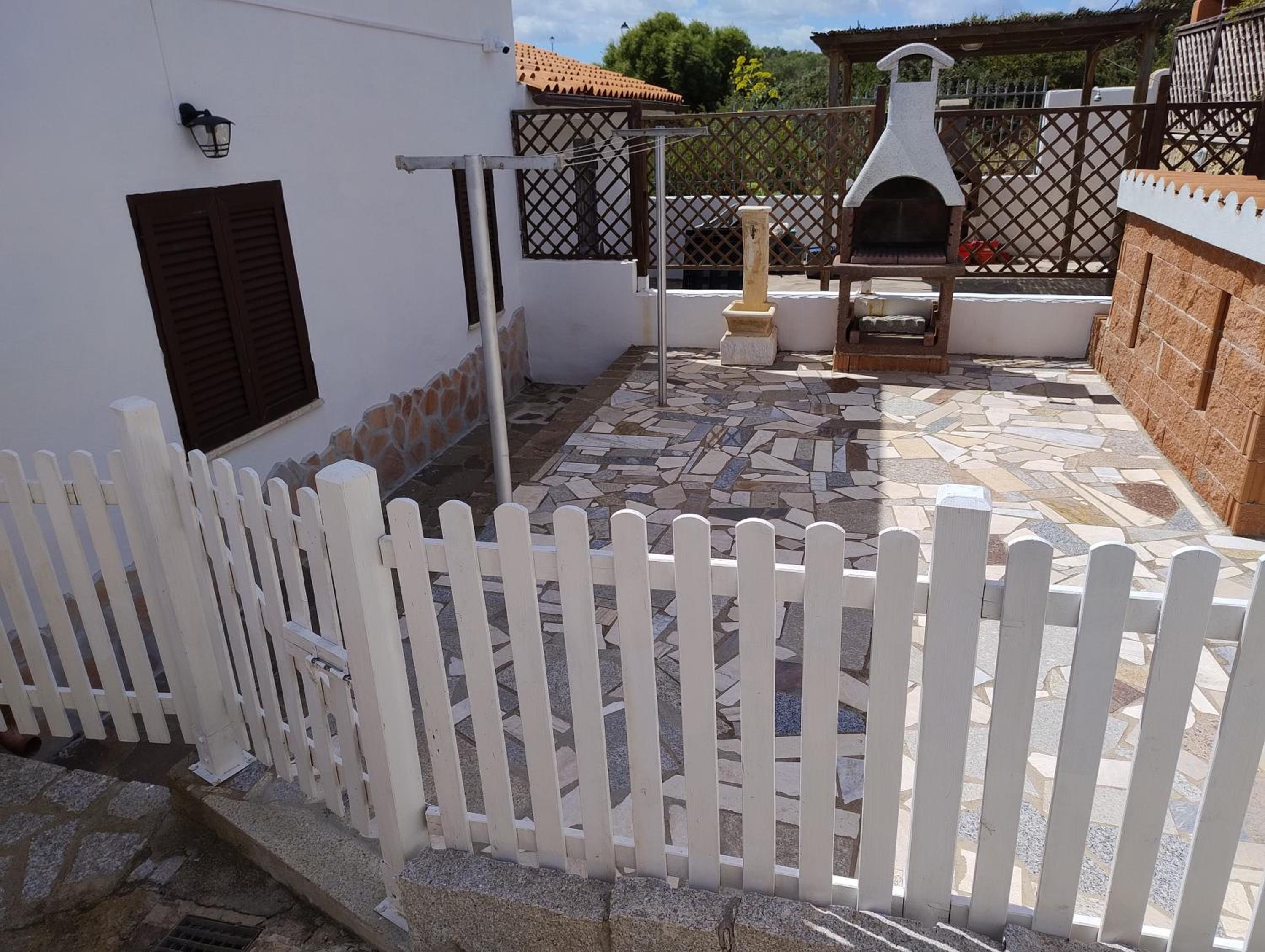 La Vela House