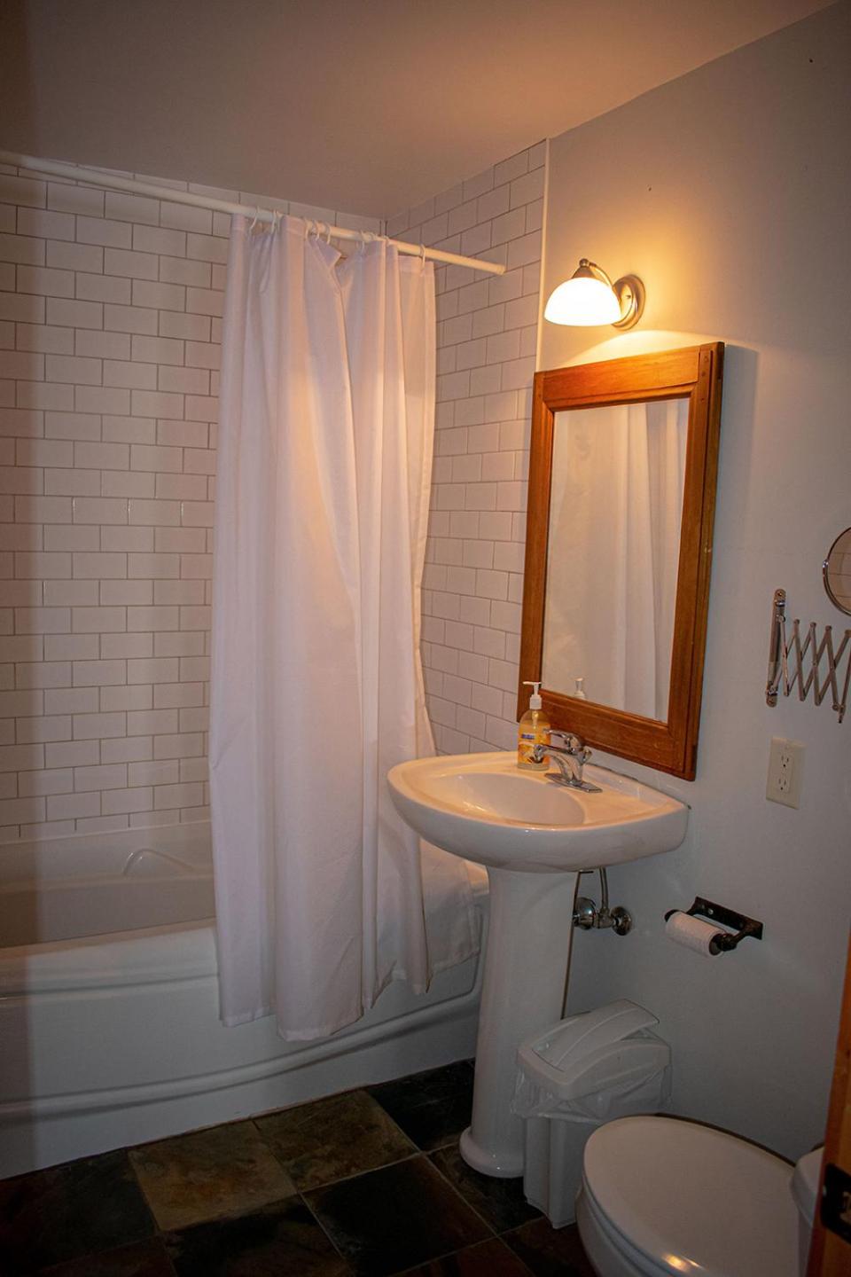 Cote Nord Tremblant Chalet Barrie
