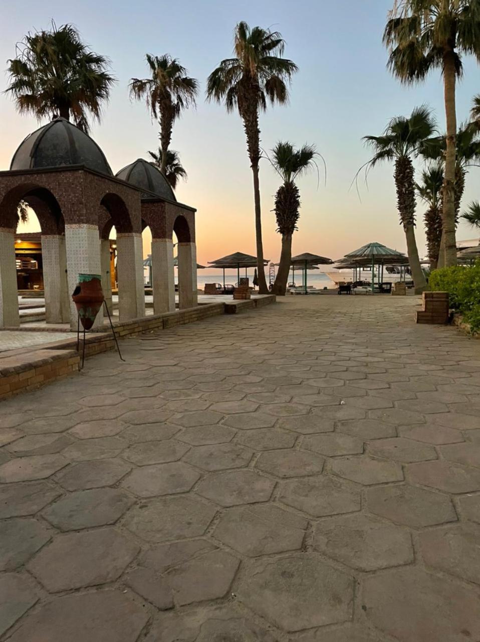 Mashrabiya beach resort