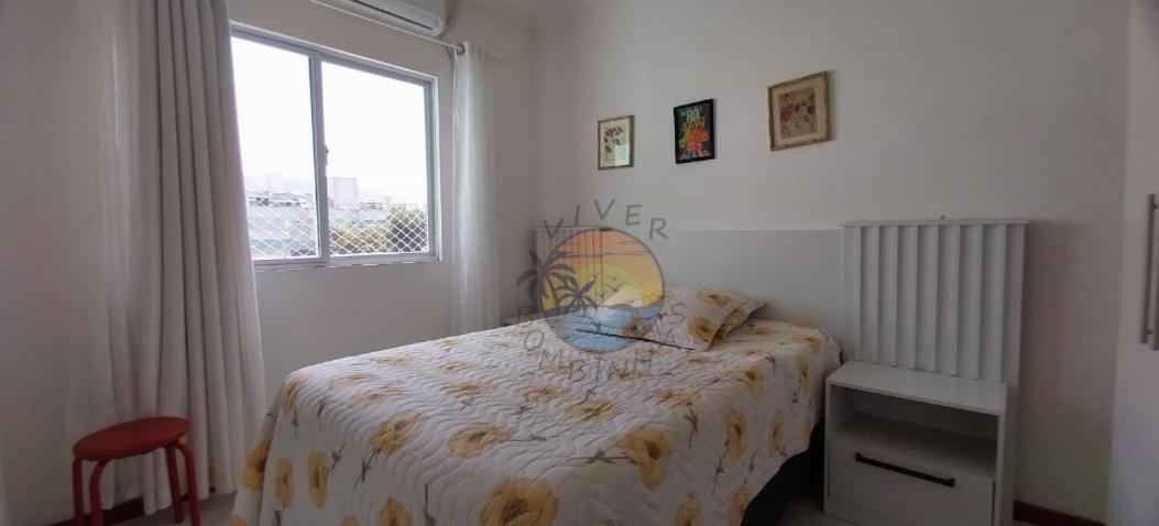 Apartamento no centro da praia com piscina - AP 80