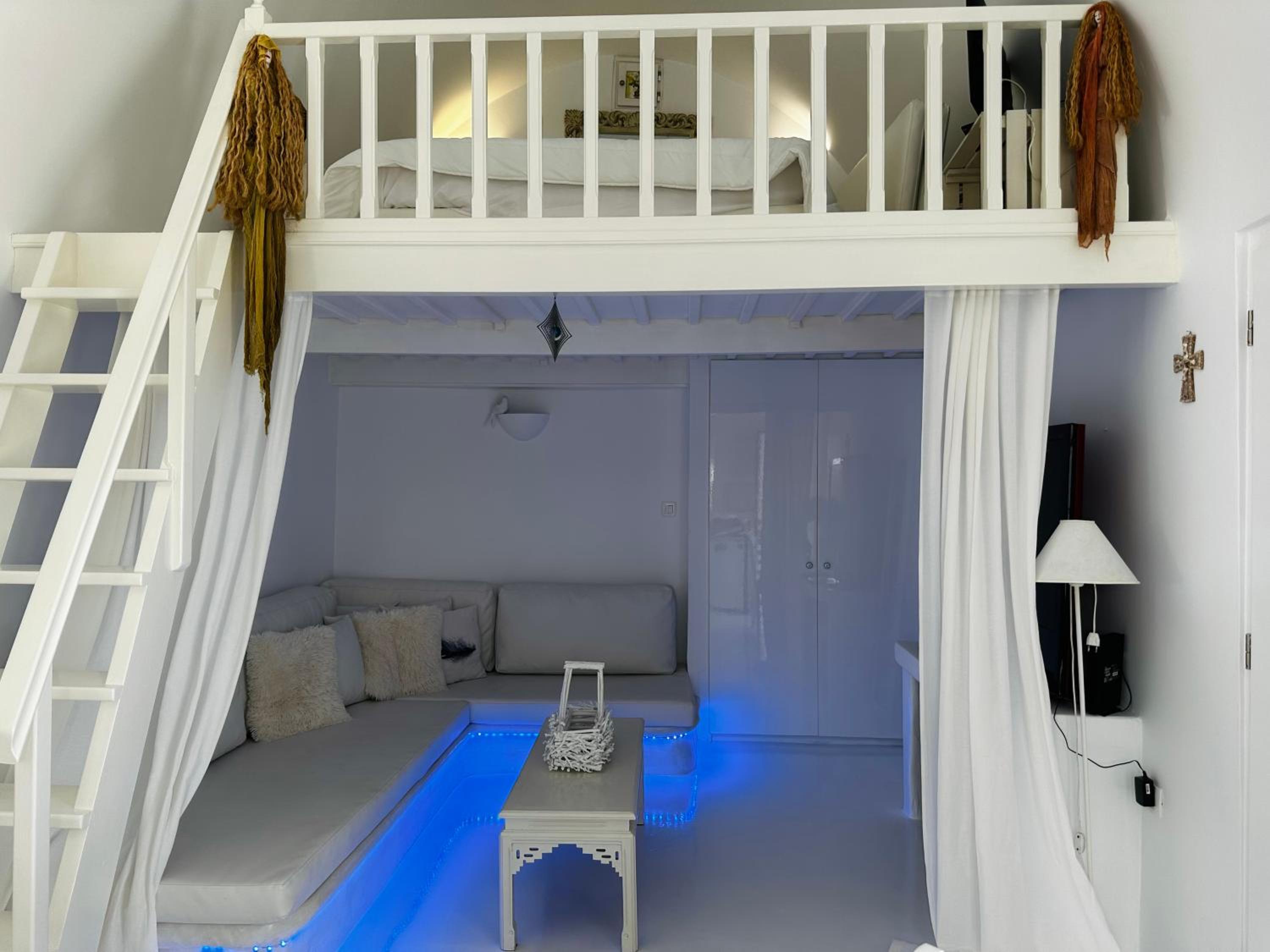 Akrotiri Castle View photo 5