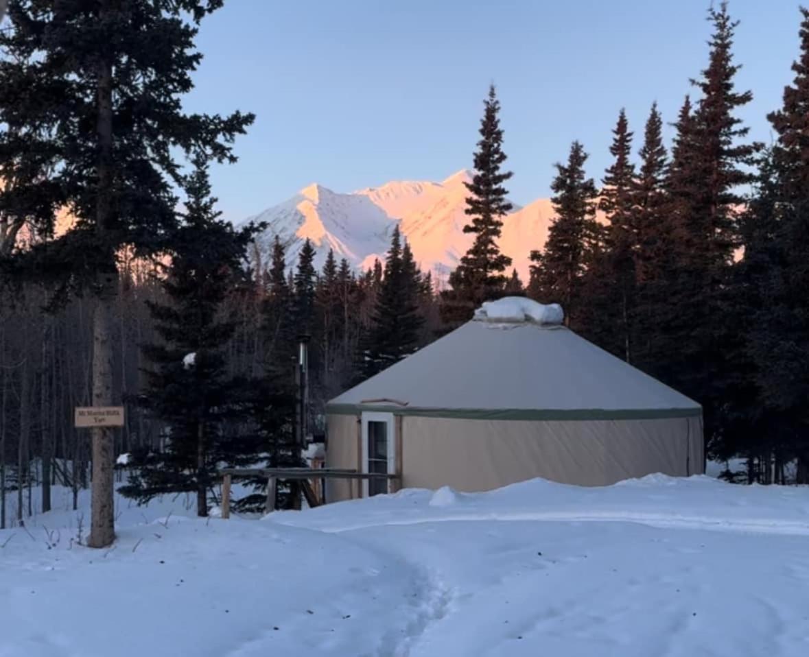 Mount Logan EcoLodge & Retreat Center
