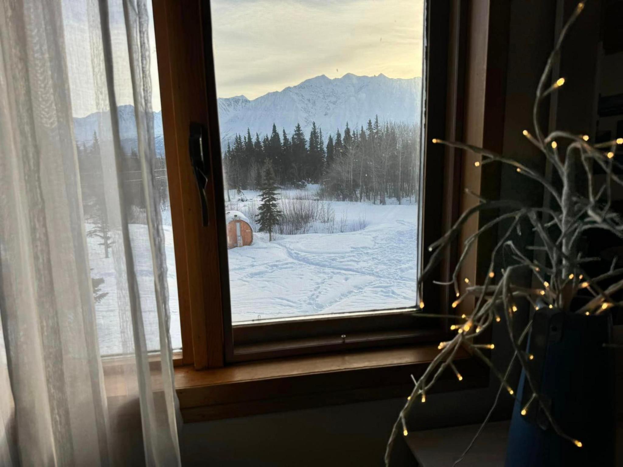 Mount Logan EcoLodge & Retreat Center