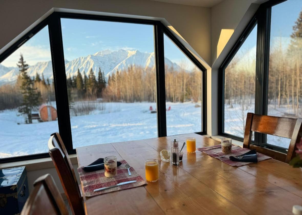 Mount Logan EcoLodge & Retreat Center