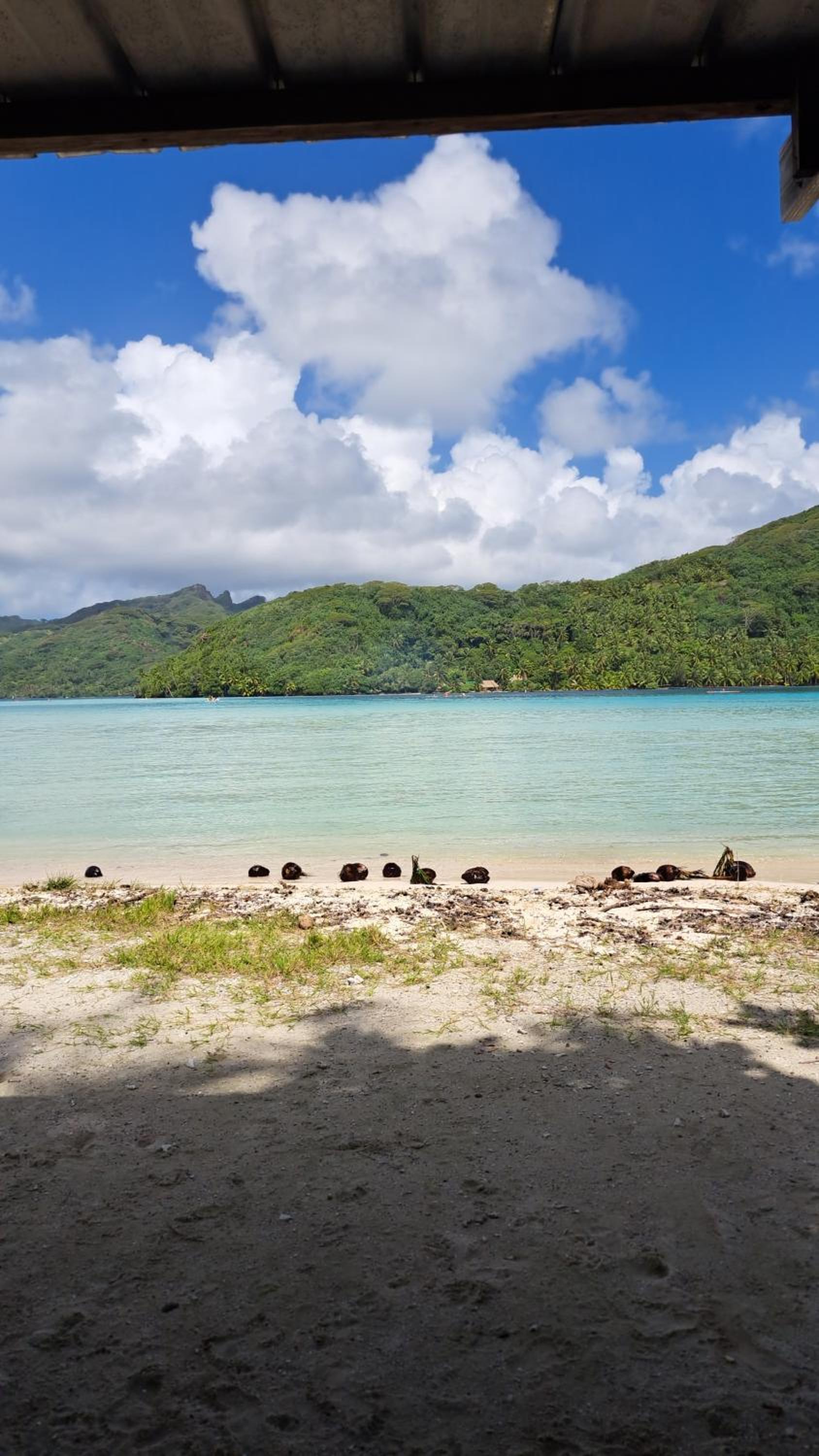 Mahana Tua Lodge Huahine