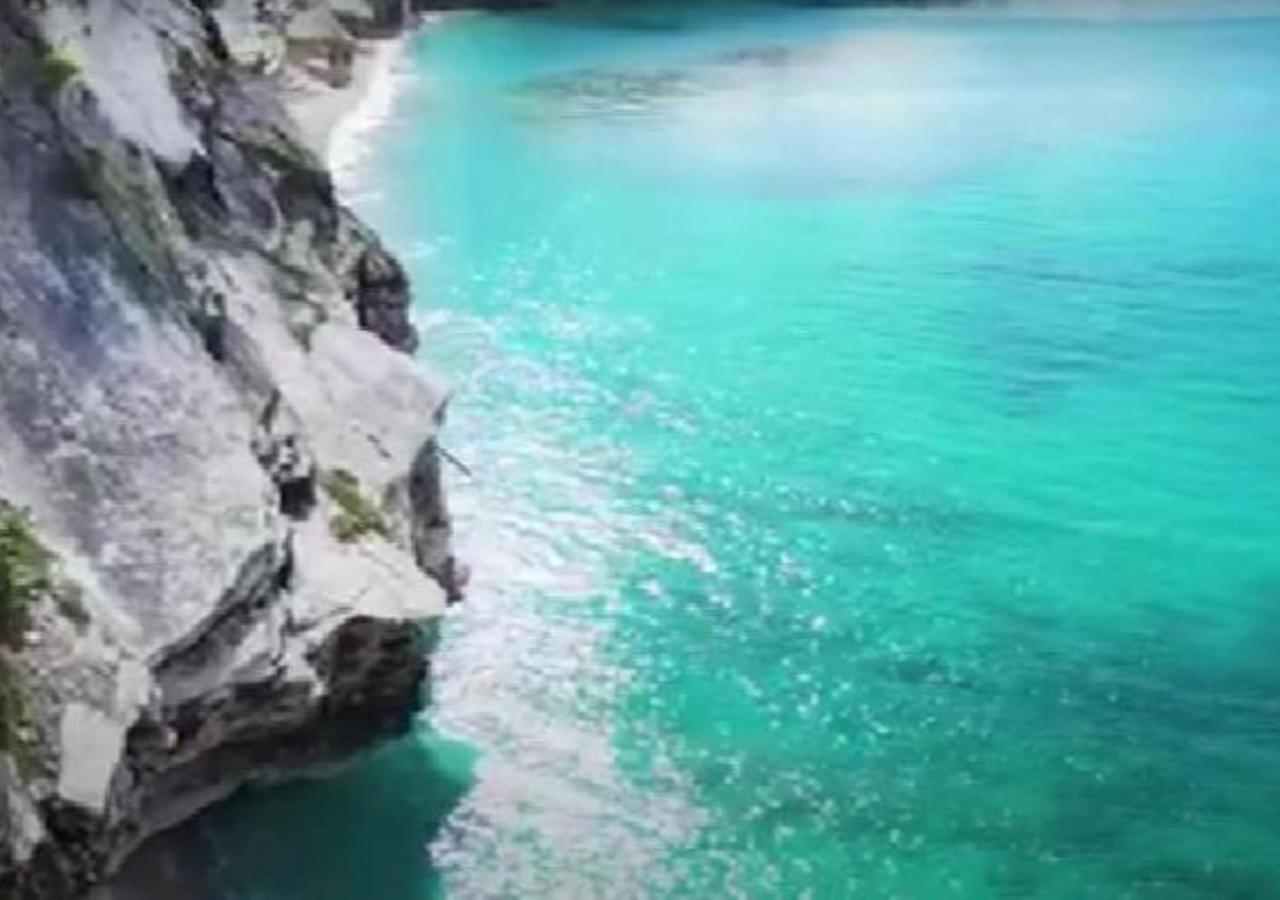 ILLYRIAN Paradise