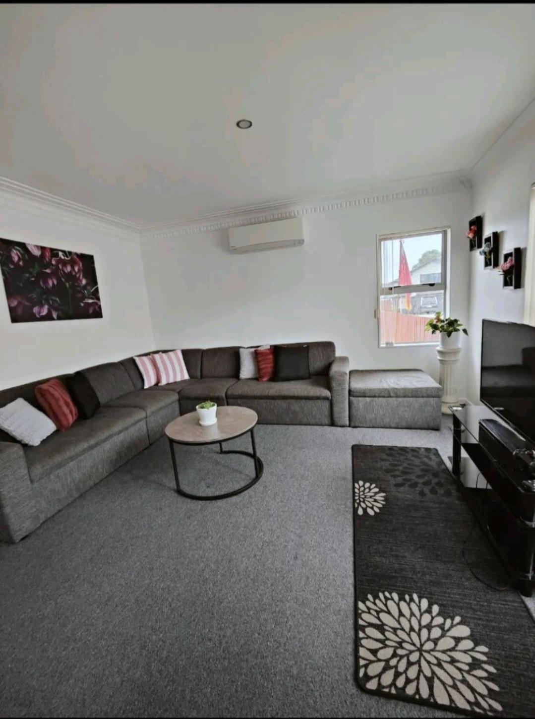 Home Close to Amenities and Airport. — Auckland