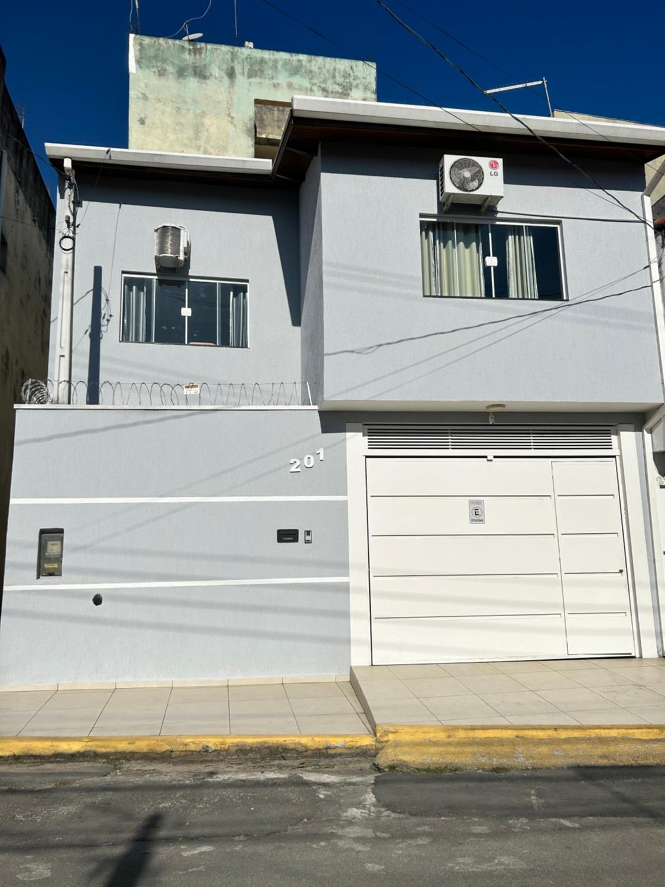 CASA FAMILIAR “SANTA PAZ” 2