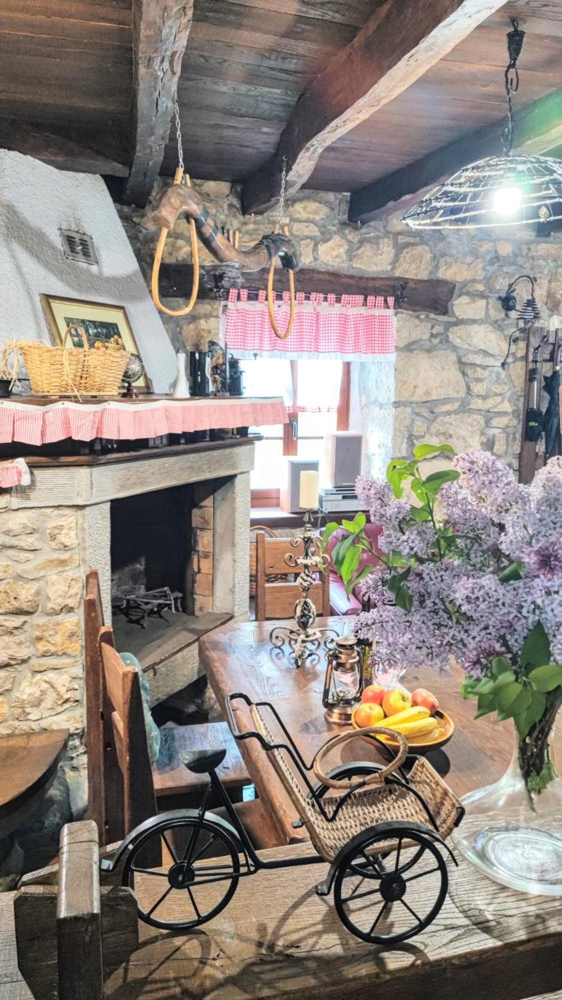 Peaceful Villa Ida&Mirko in nature with private pool