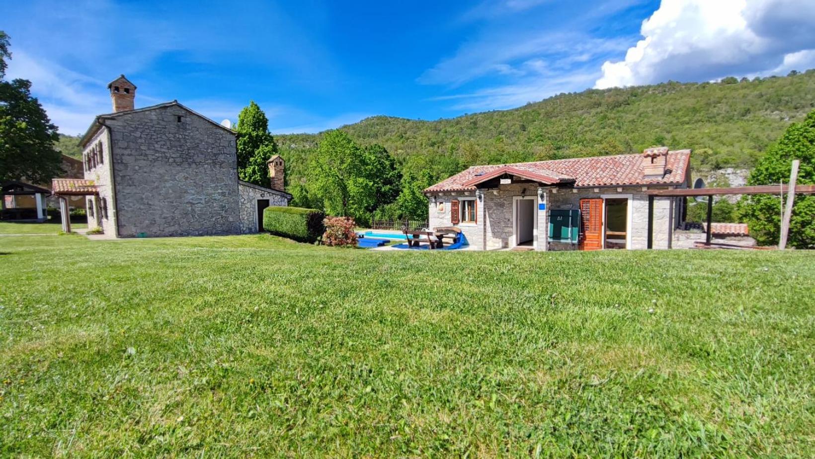 Peaceful Villa Ida&Mirko in nature with private pool