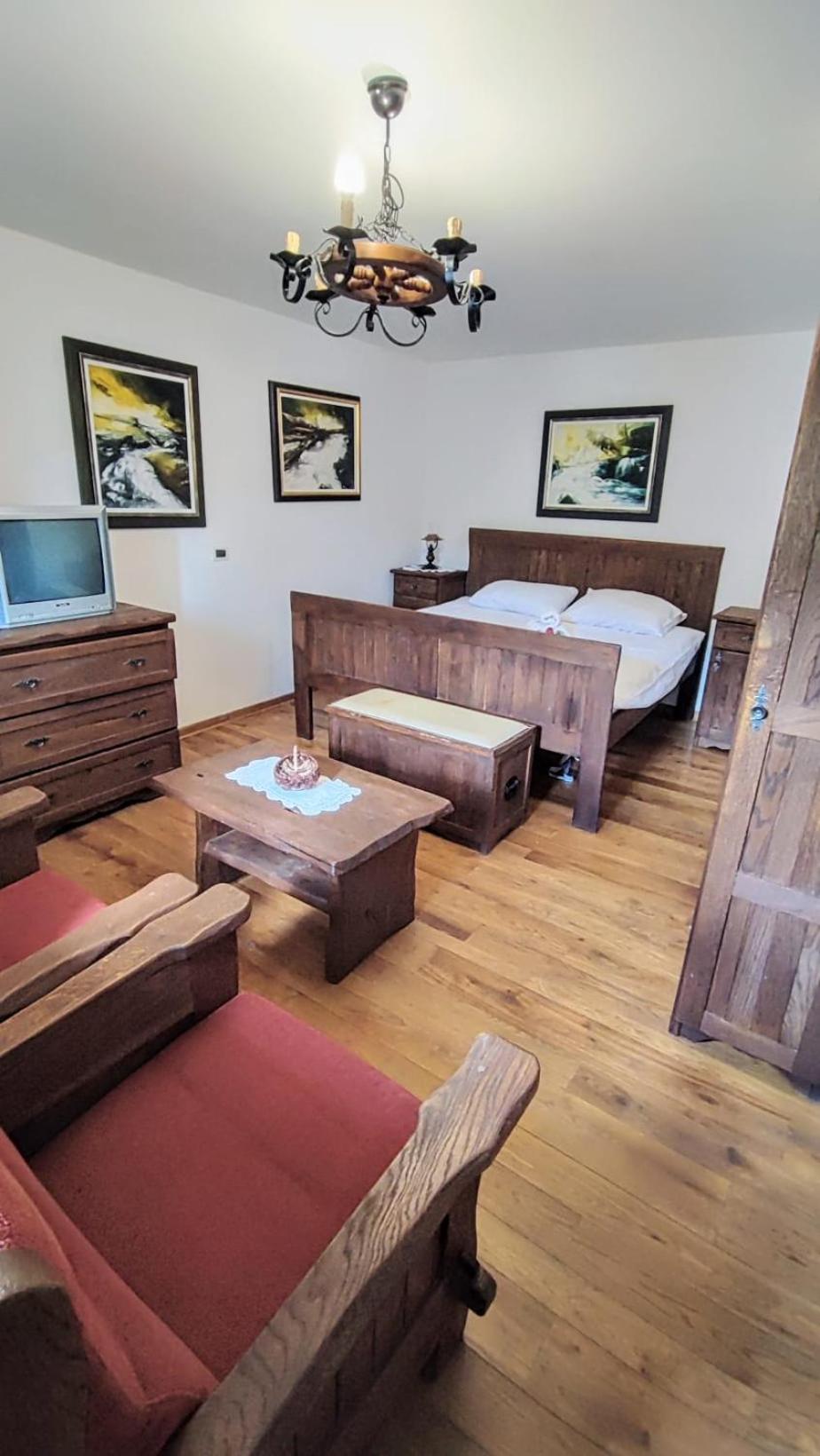Peaceful Villa Ida&Mirko in nature with private pool
