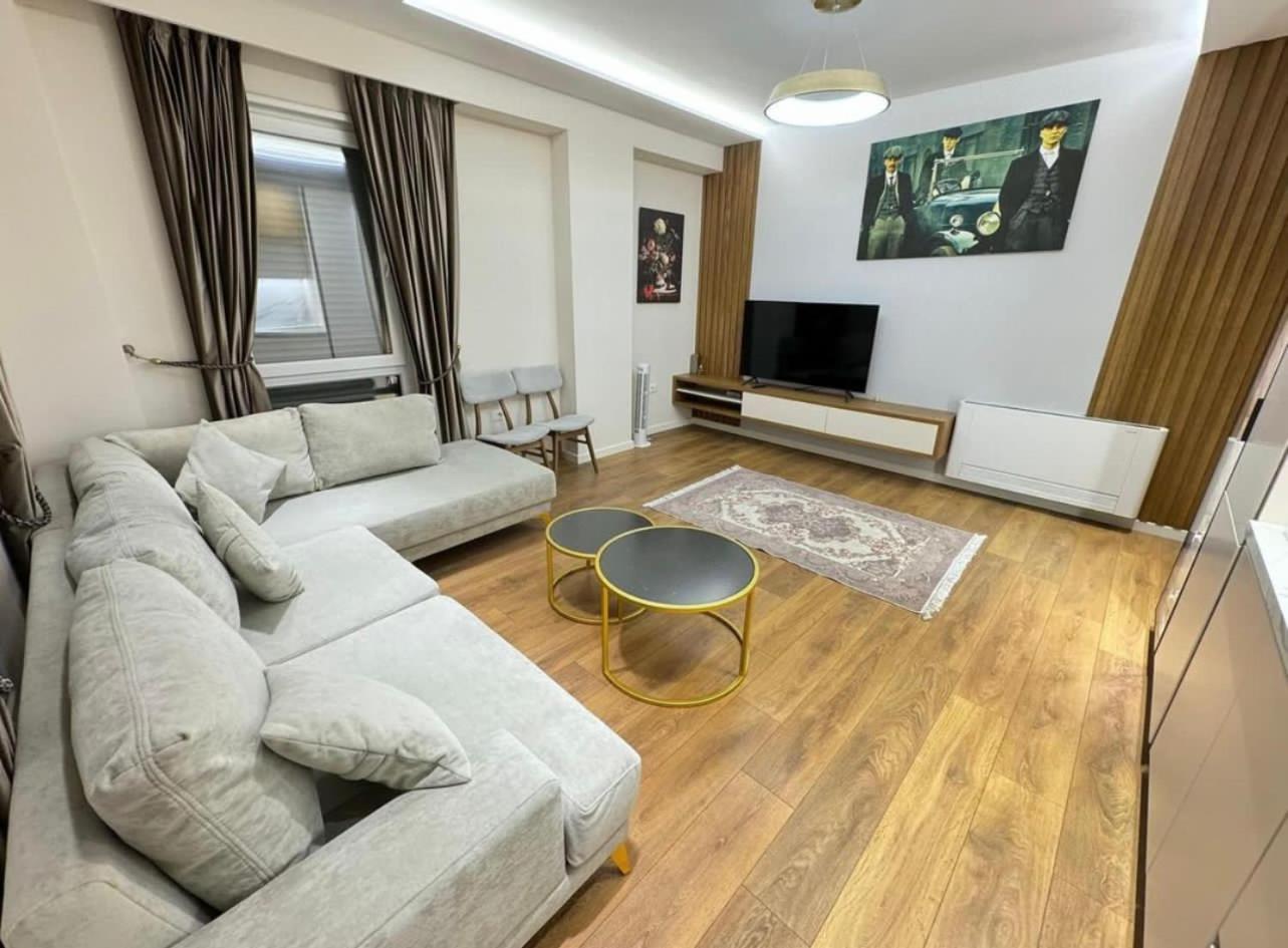 Apartment in Tirana Blanc