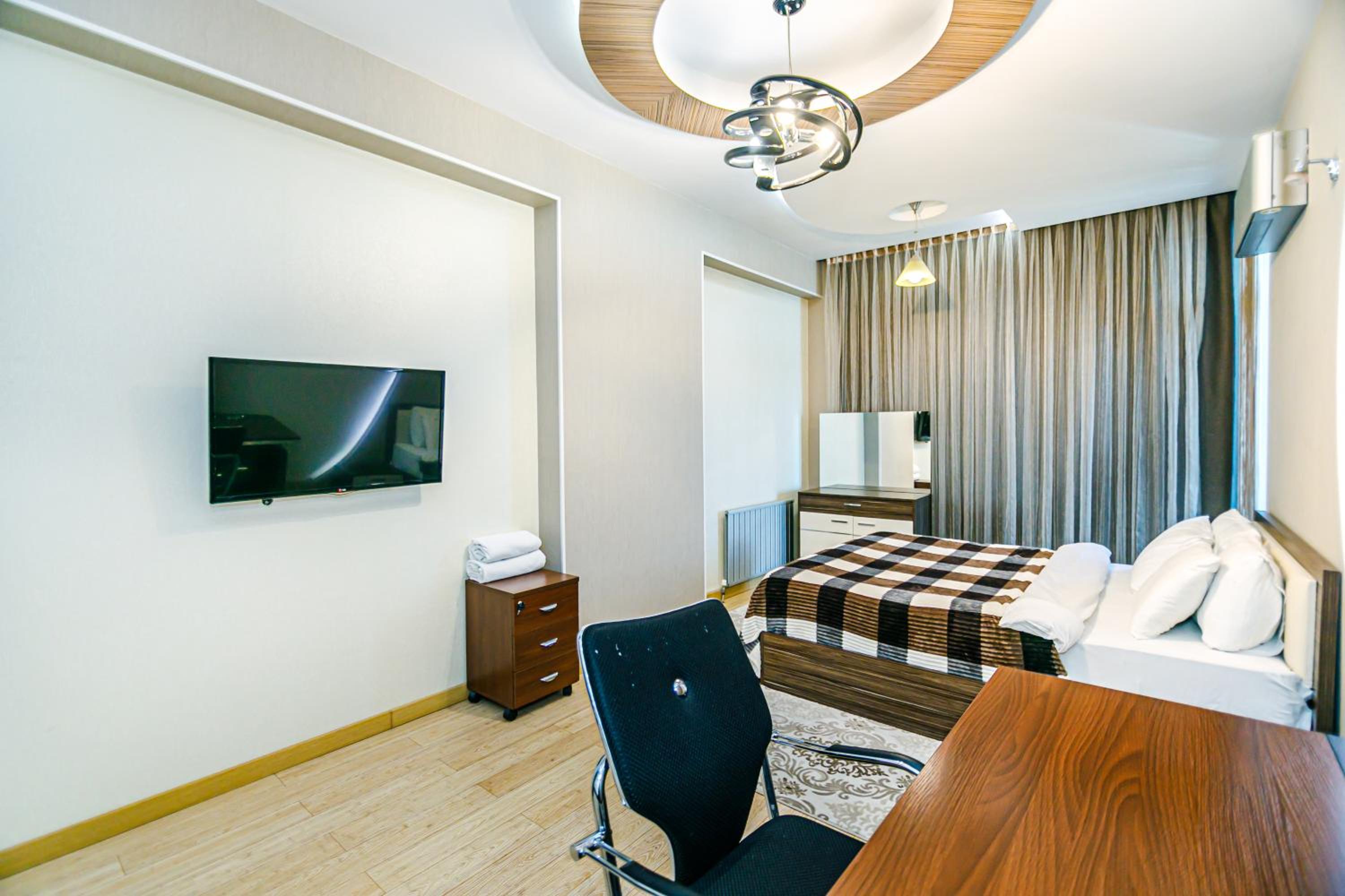 Megafun Sea View B1