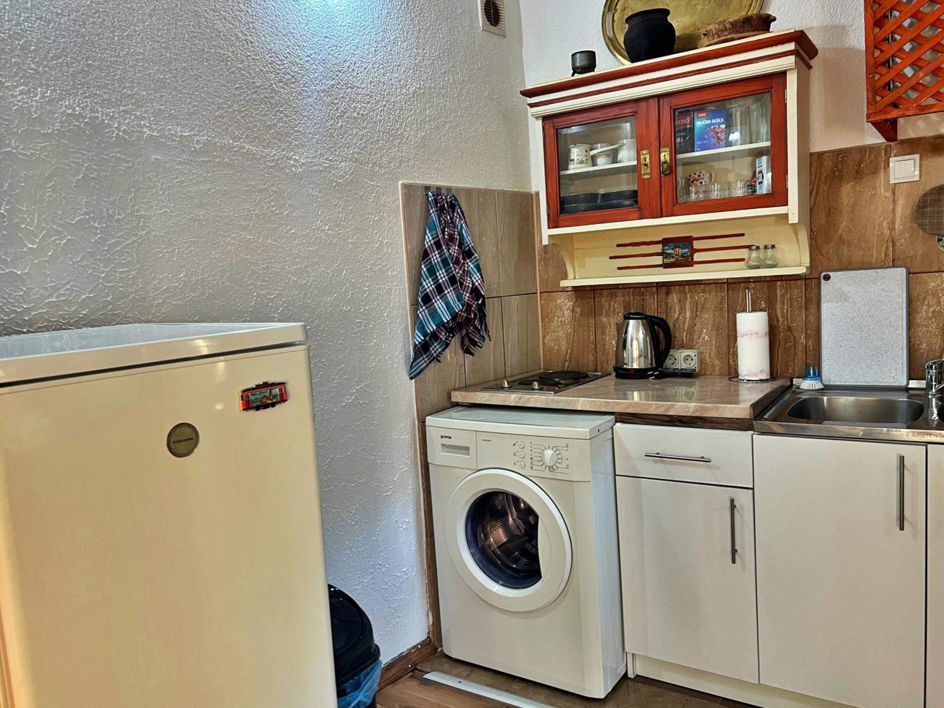 Old Town Studio with Patio