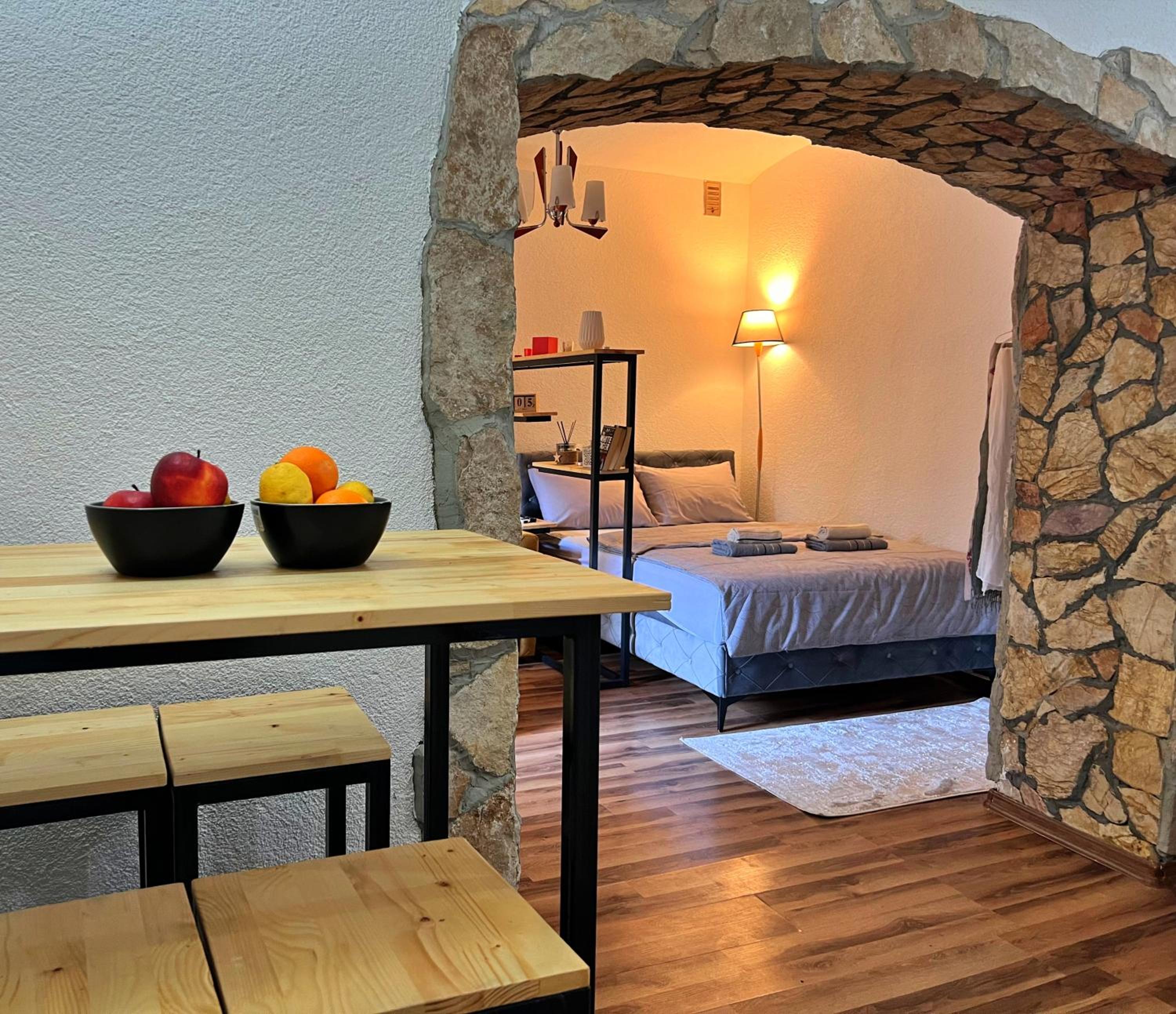 Old Town Studio with Patio
