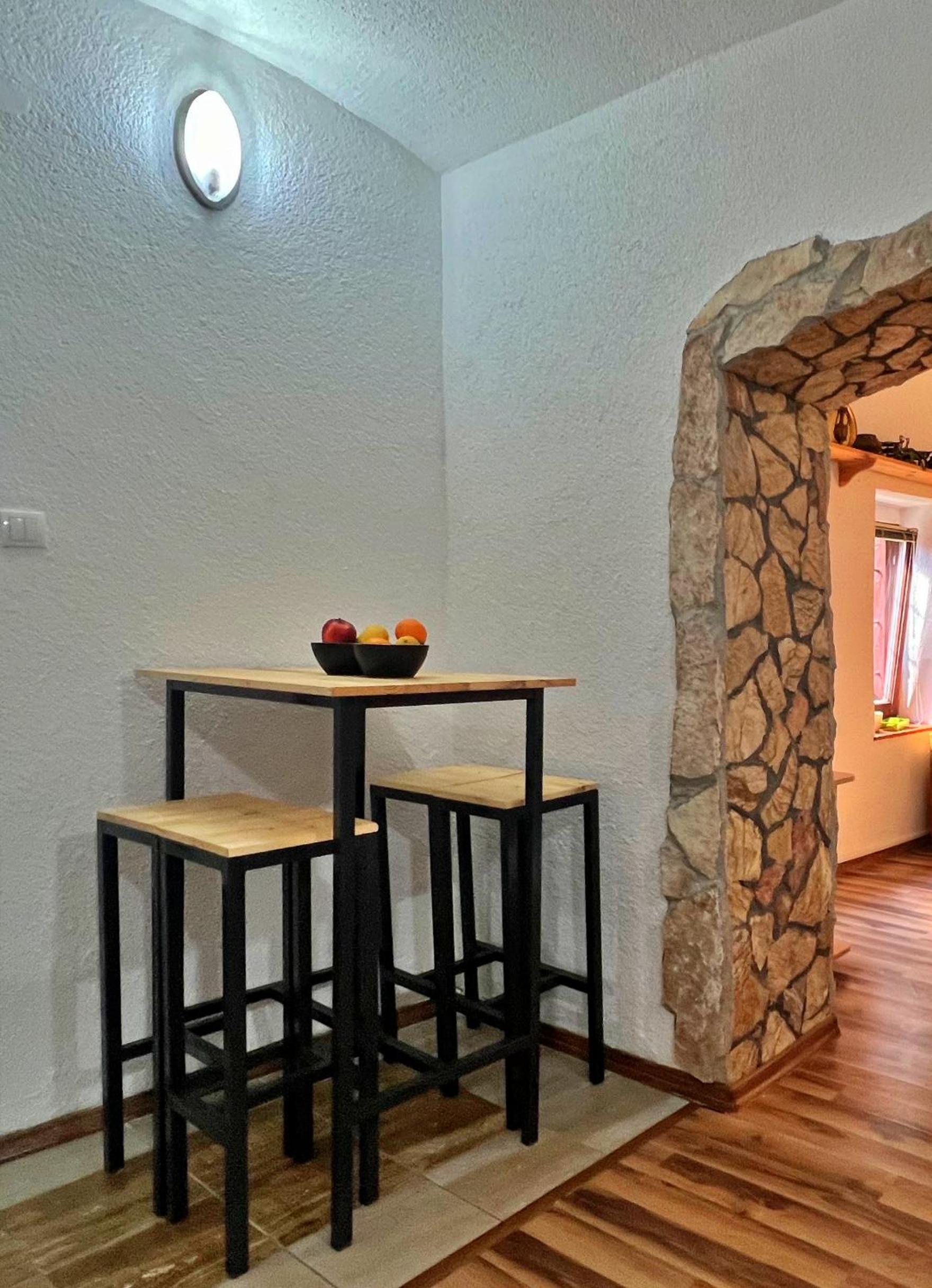 Old Town Studio with Patio