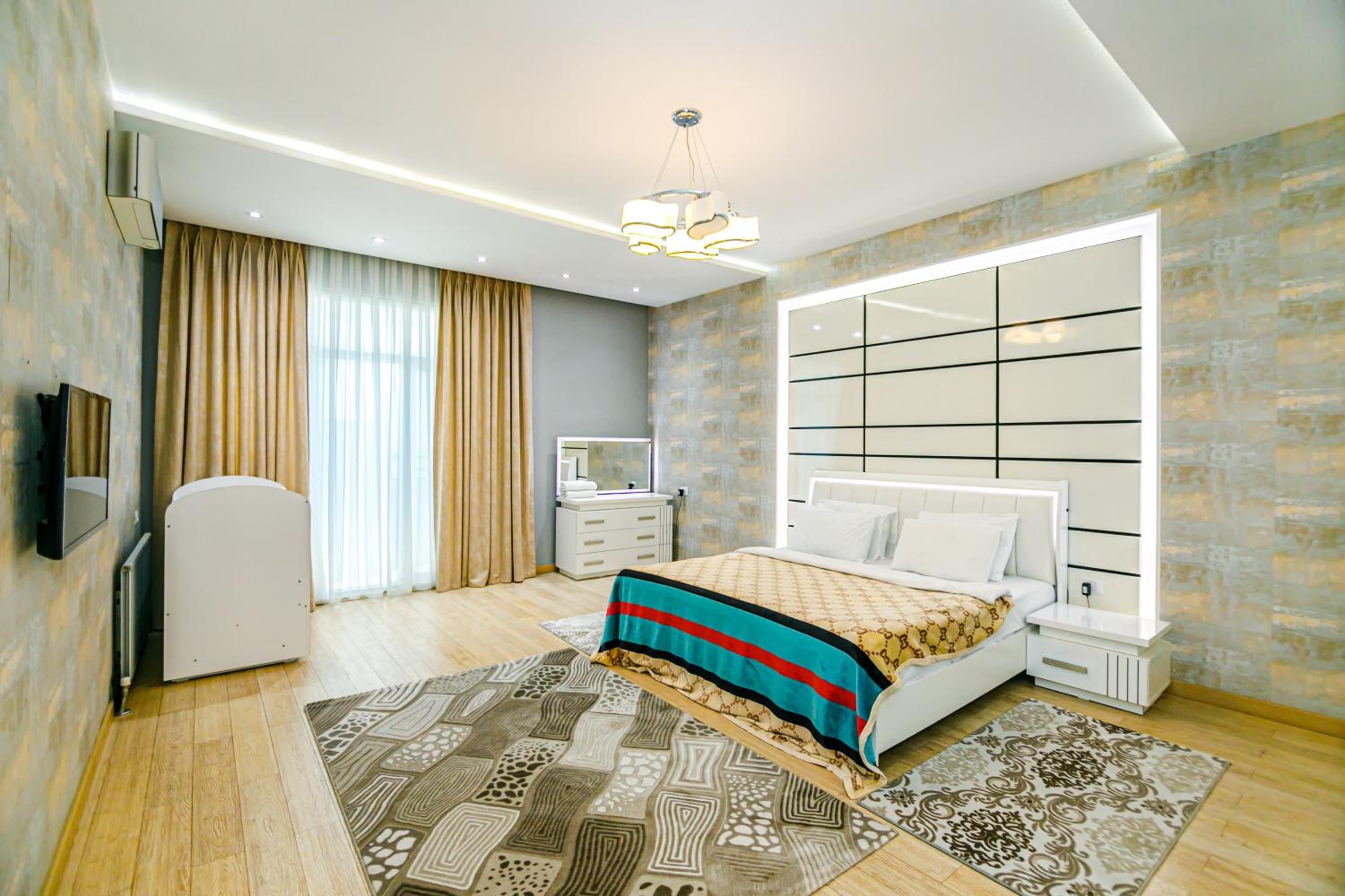 Megafun Sea View B1
