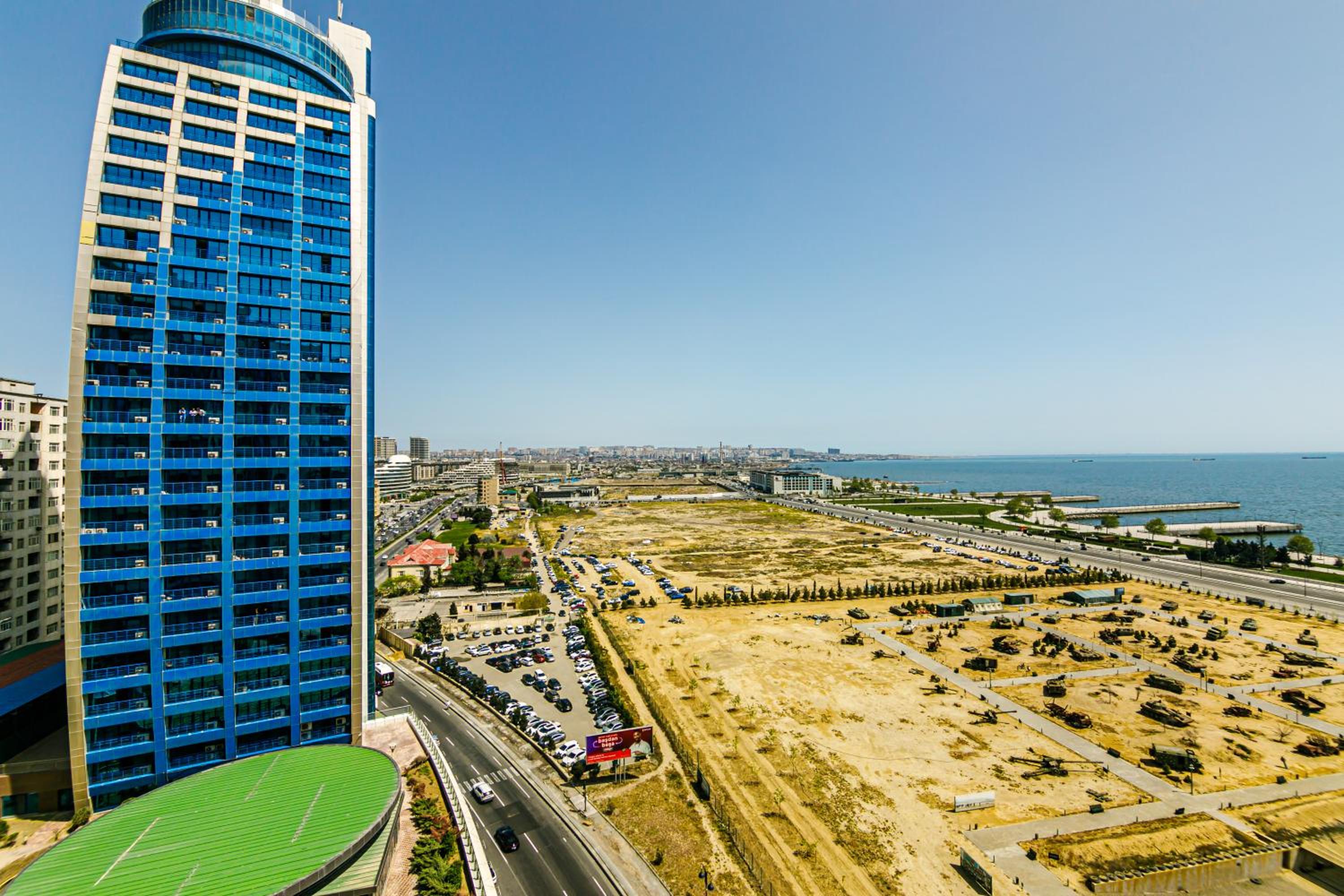 Megafun Sea View B1