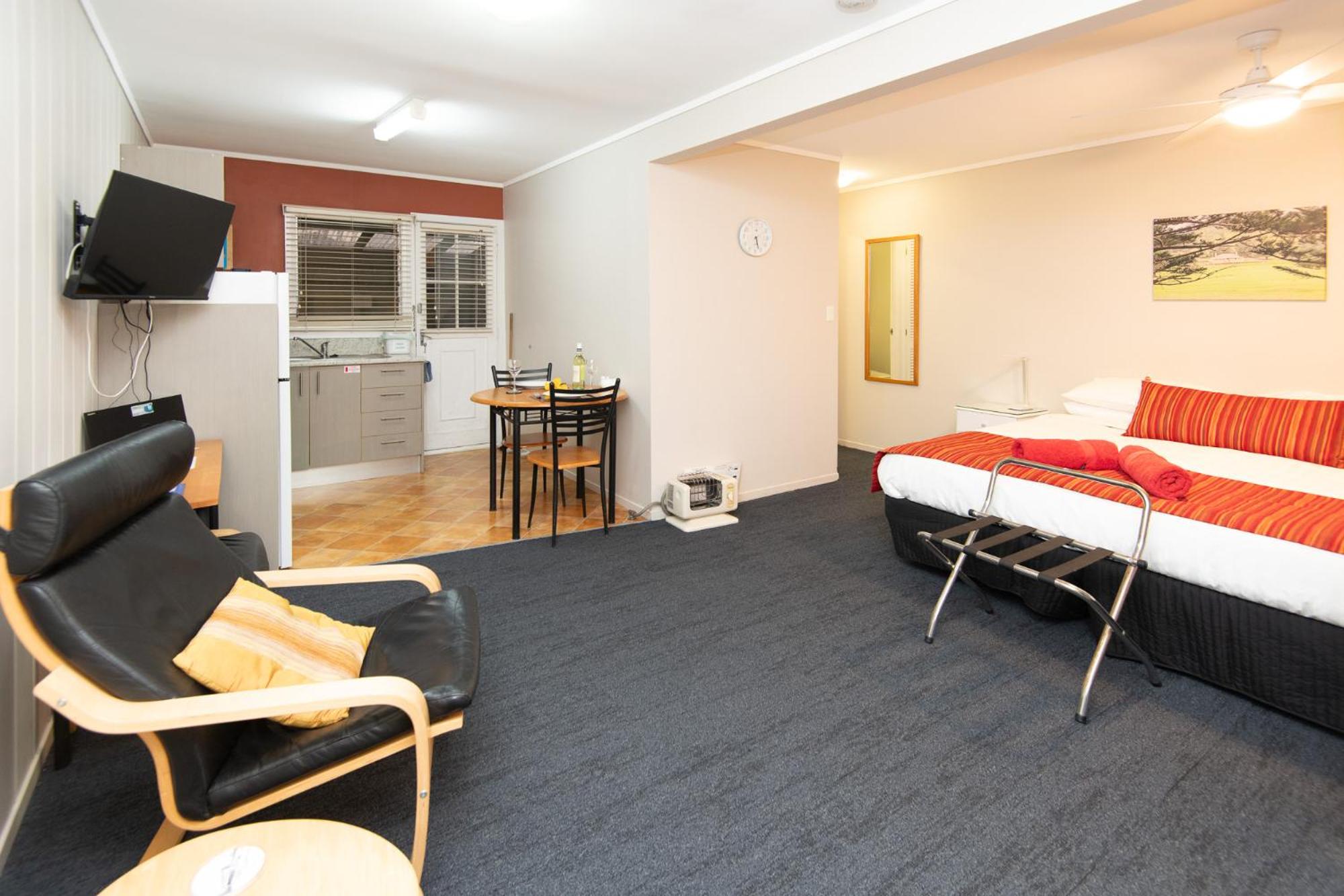 Cascade Garden Apartments