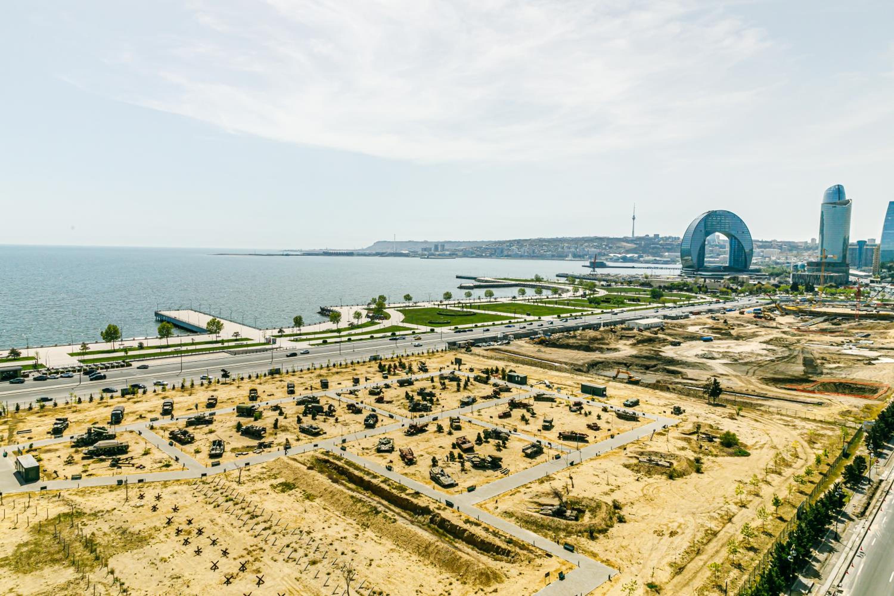 Megafun Sea View B1