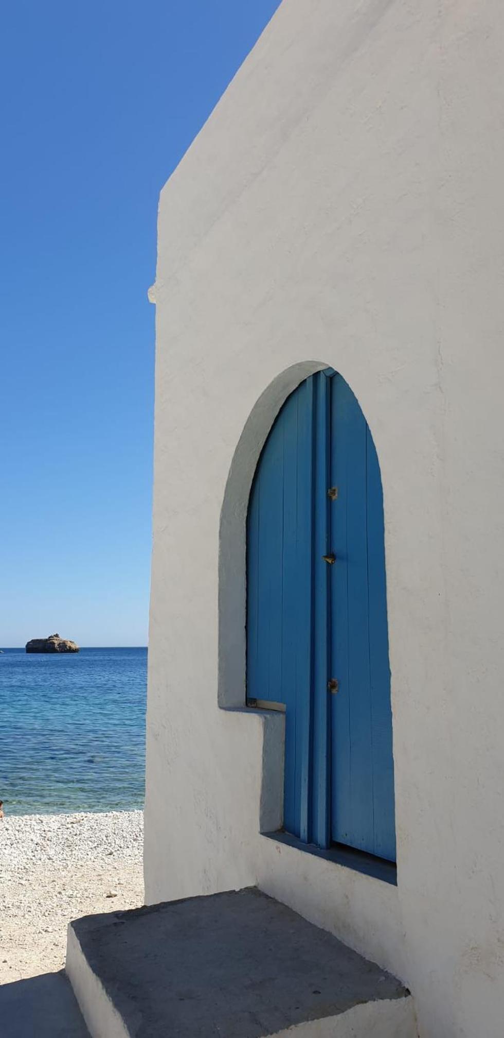 Mar-Beach front apartment in Jávea