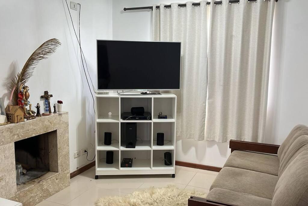 Casa de Campo - Vista Incrível e Bem Localizada
