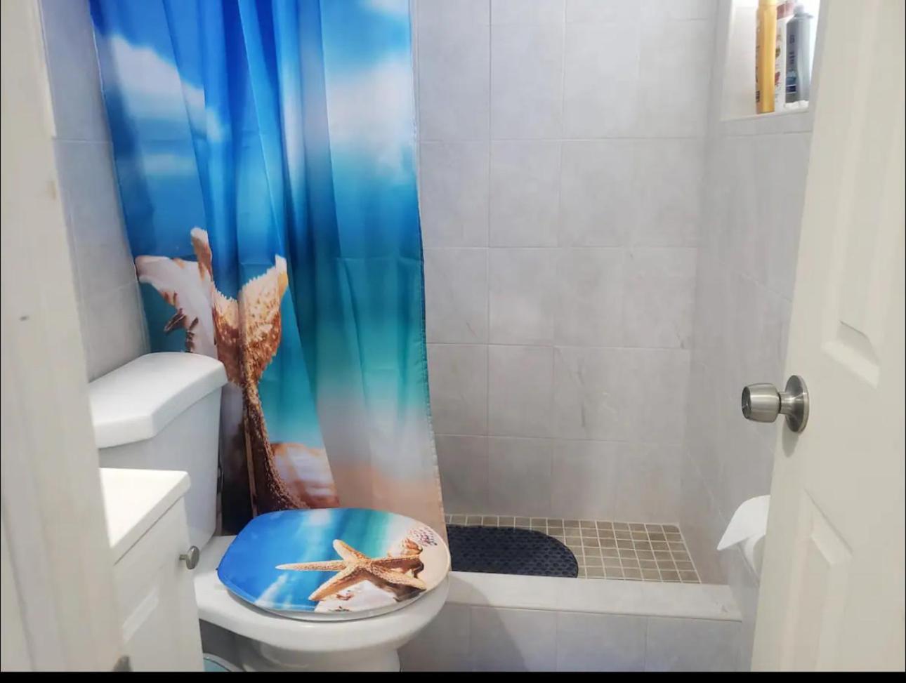 B5 Best Value on Private Bedroom with Private Bathroom in Little Havana, Miami