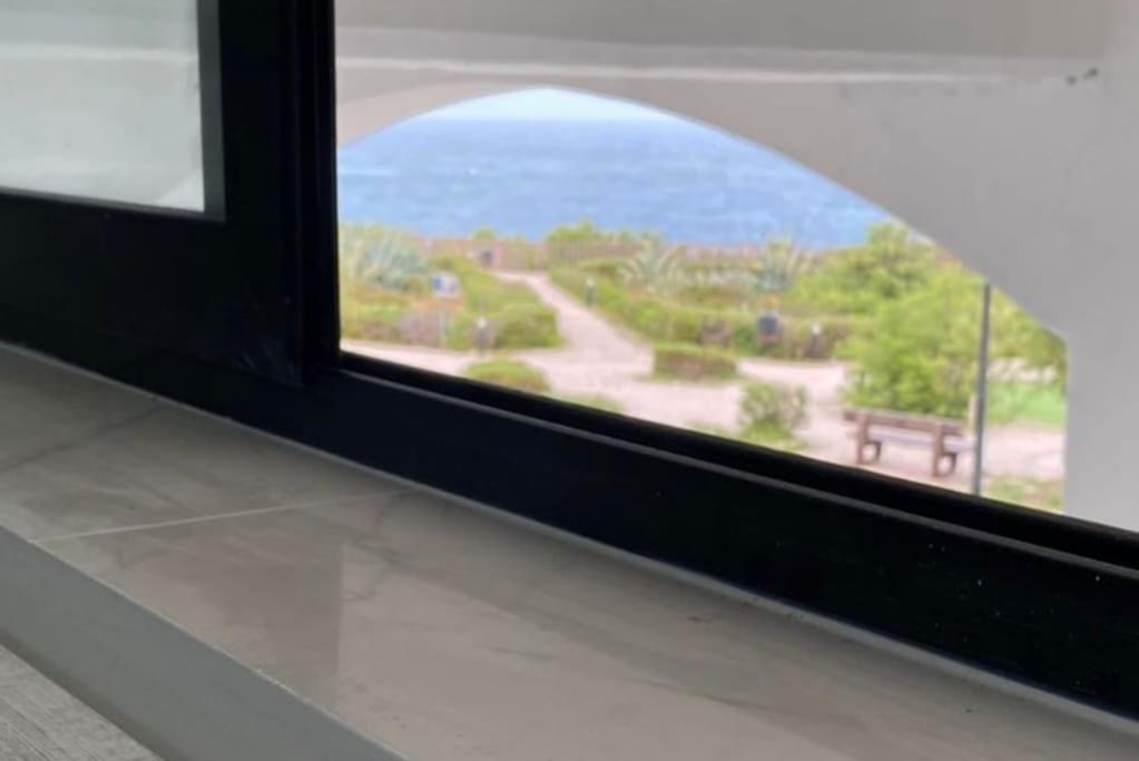 K&Q Sea view apartment view 5
