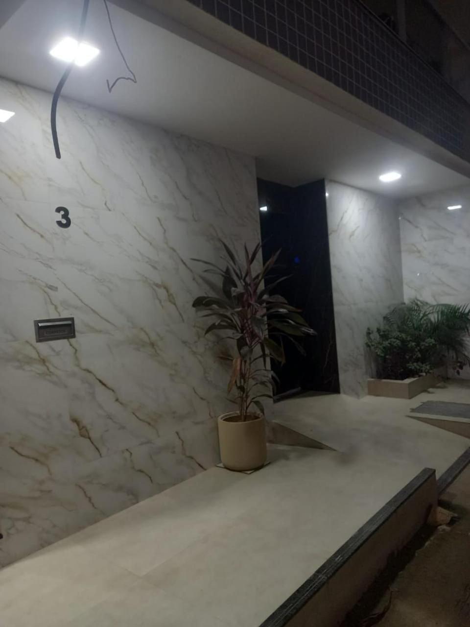 lindo apartamento com toda infraestrutura e muito proximo a praia