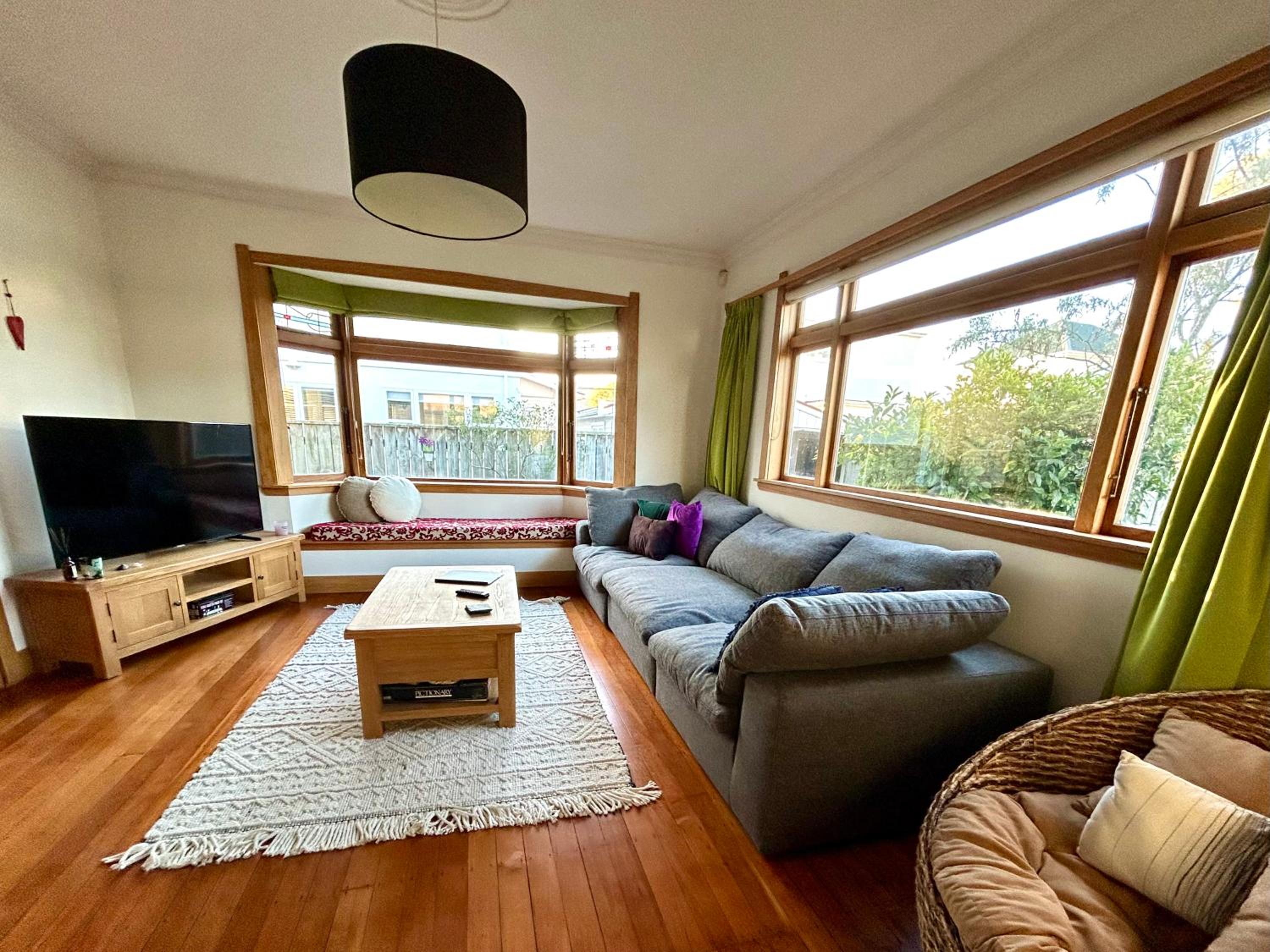 Dog-friendly in Waterloo view 2