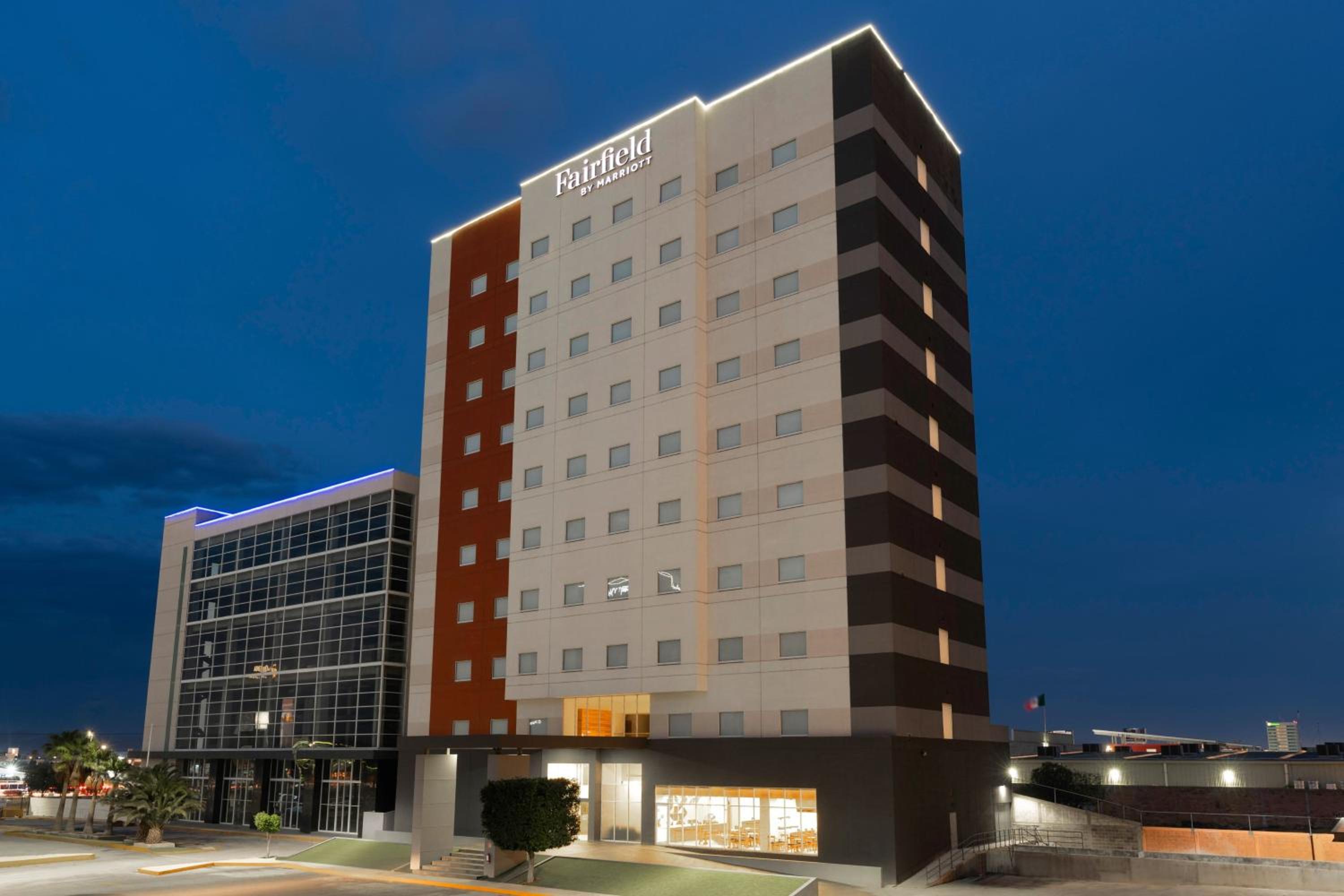 Hotel Fairfield by Marriott Inn & Suites San Luis Potosi - Image 1