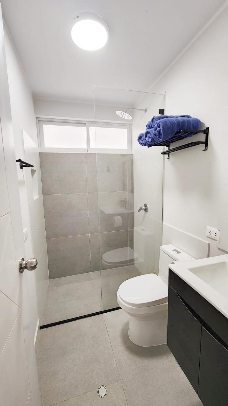 HAWER apartments Oxapampa, vista al valle con cocina