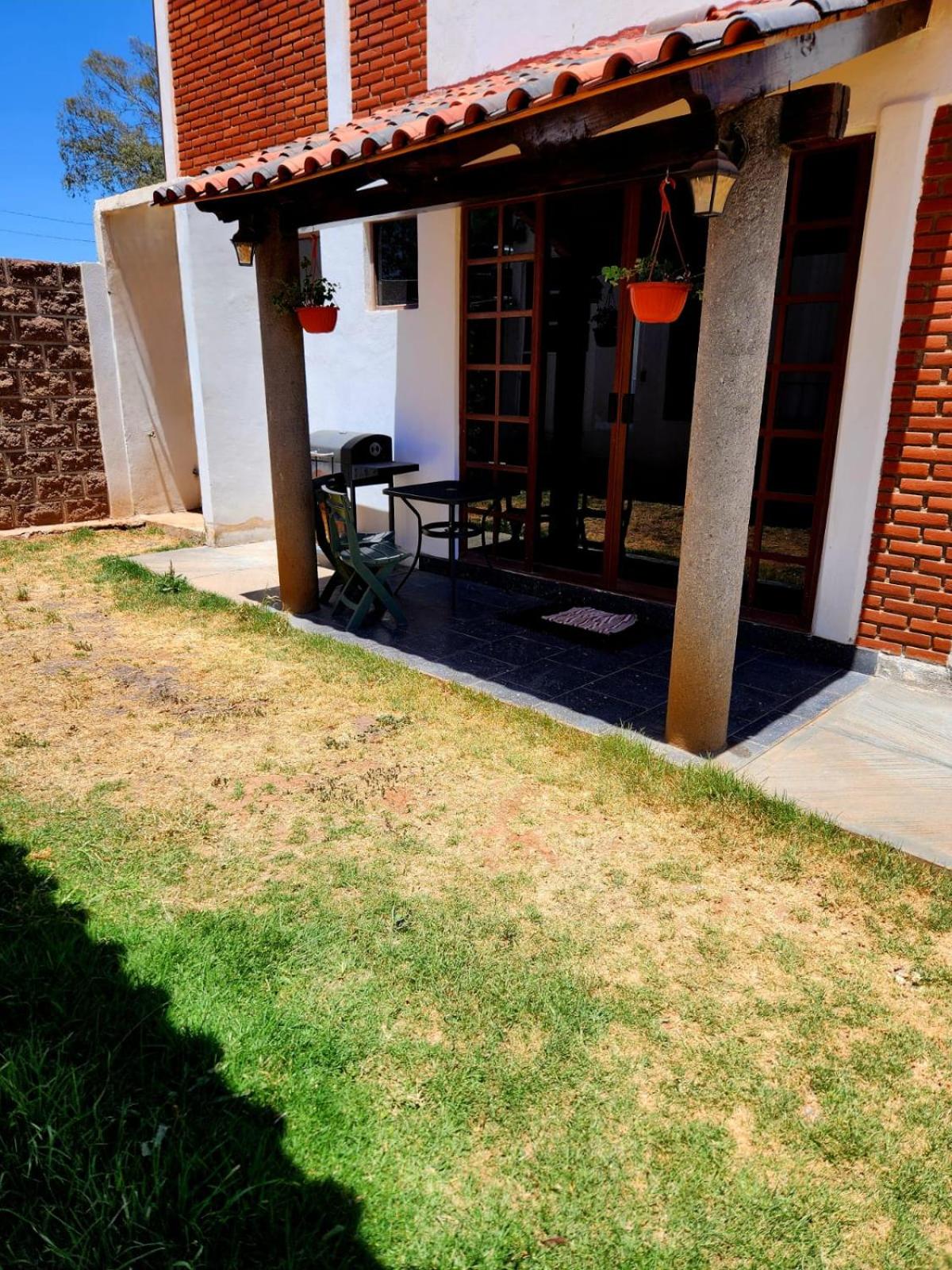 Villa Lakota By Natut Huasca view 3