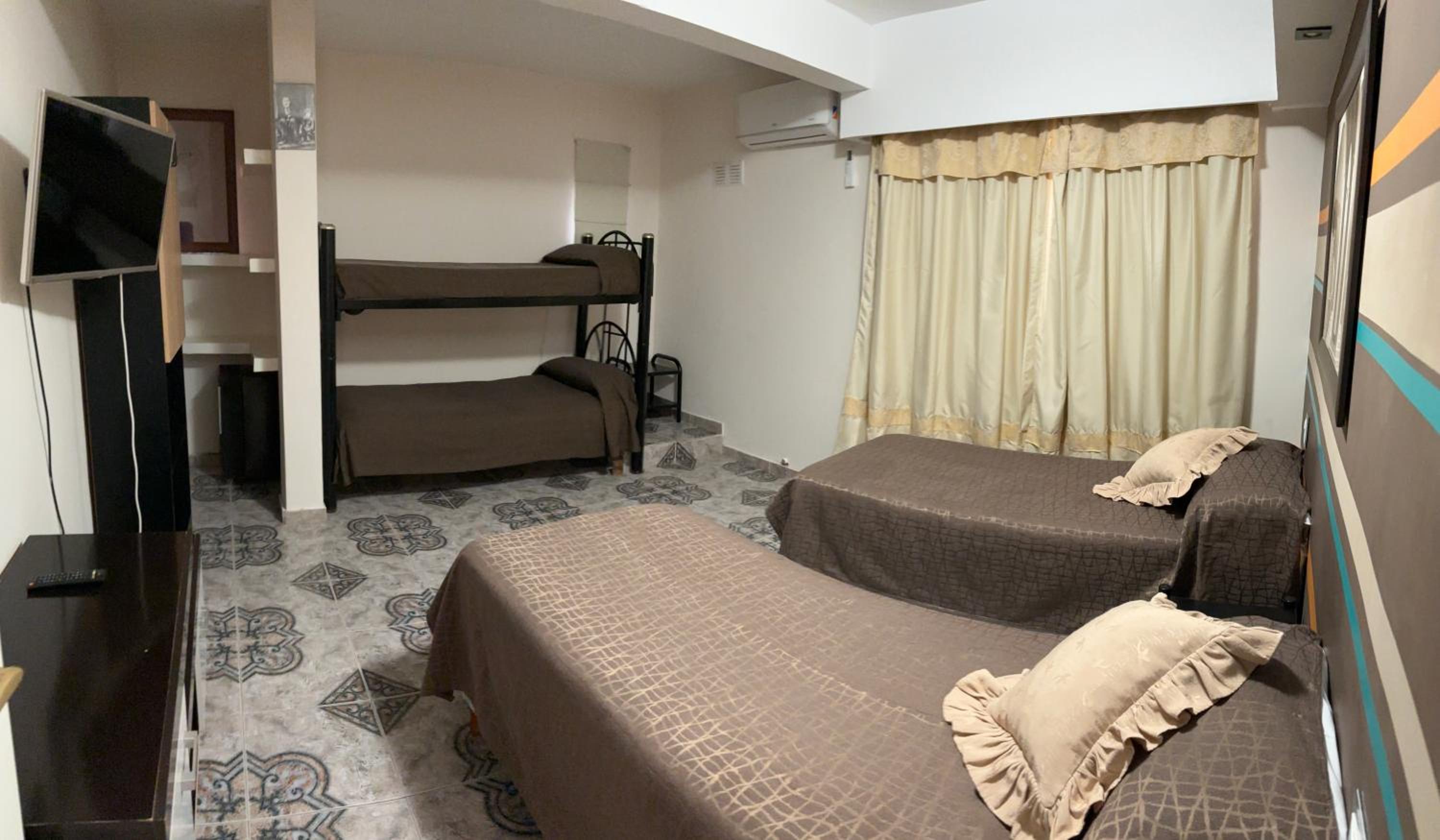Robinson Apartamentos SOLO FAMILIAS