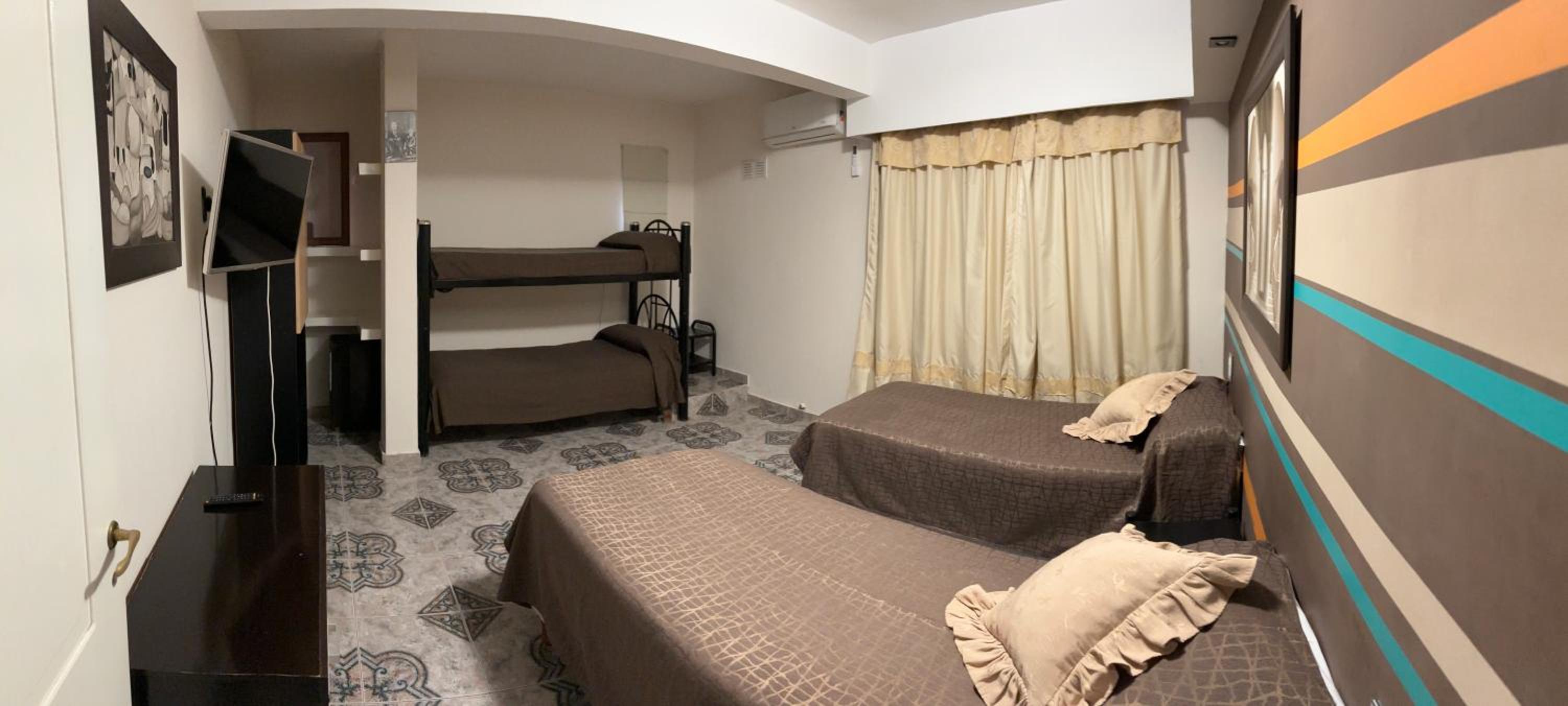 Robinson Apartamentos SOLO FAMILIAS